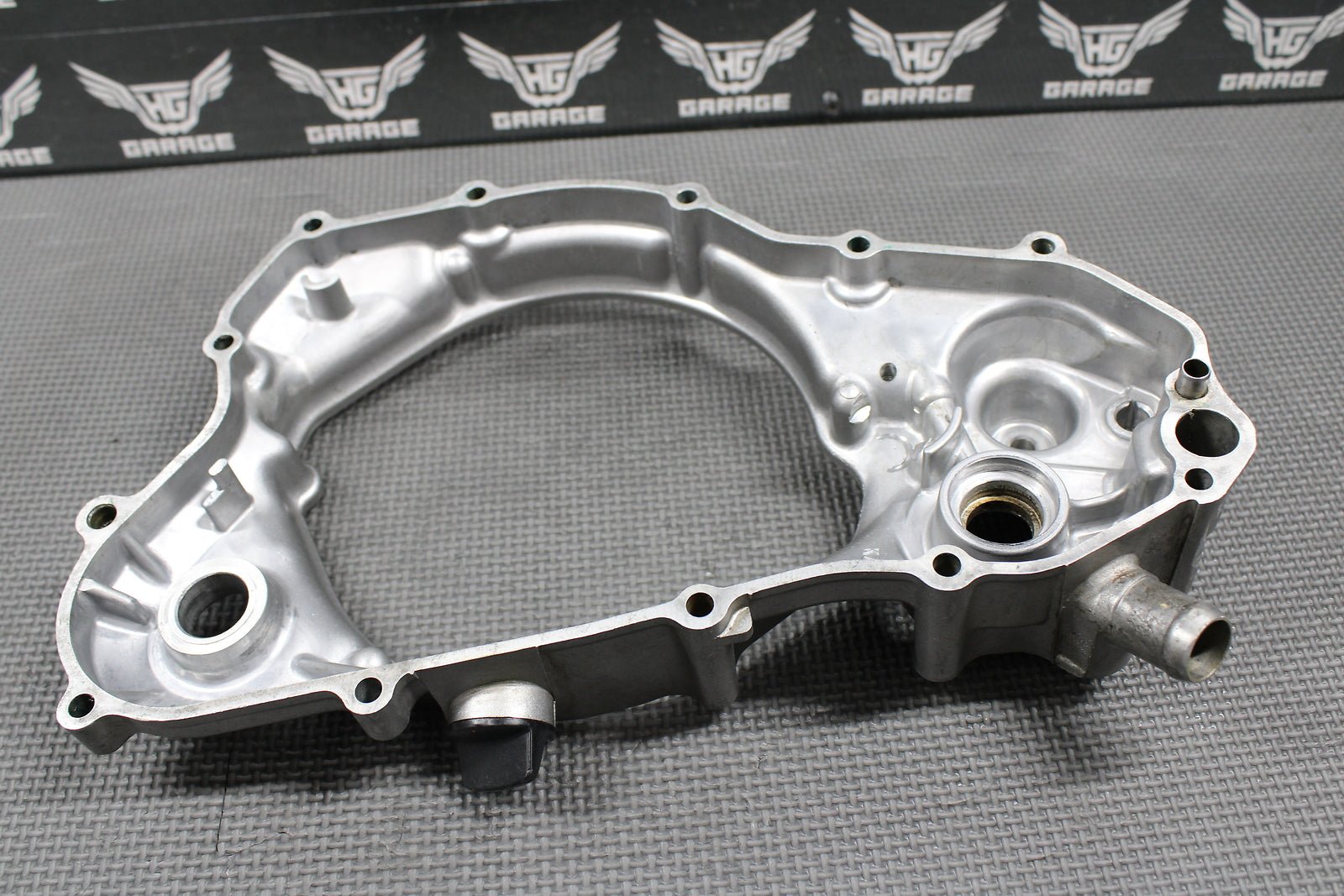 1995 92 - 96 HONDA CR250R OEM ENGINE RIGHT CASE INNER CLUTCH COVER 11341 - KZ3 - 890 - hggarage