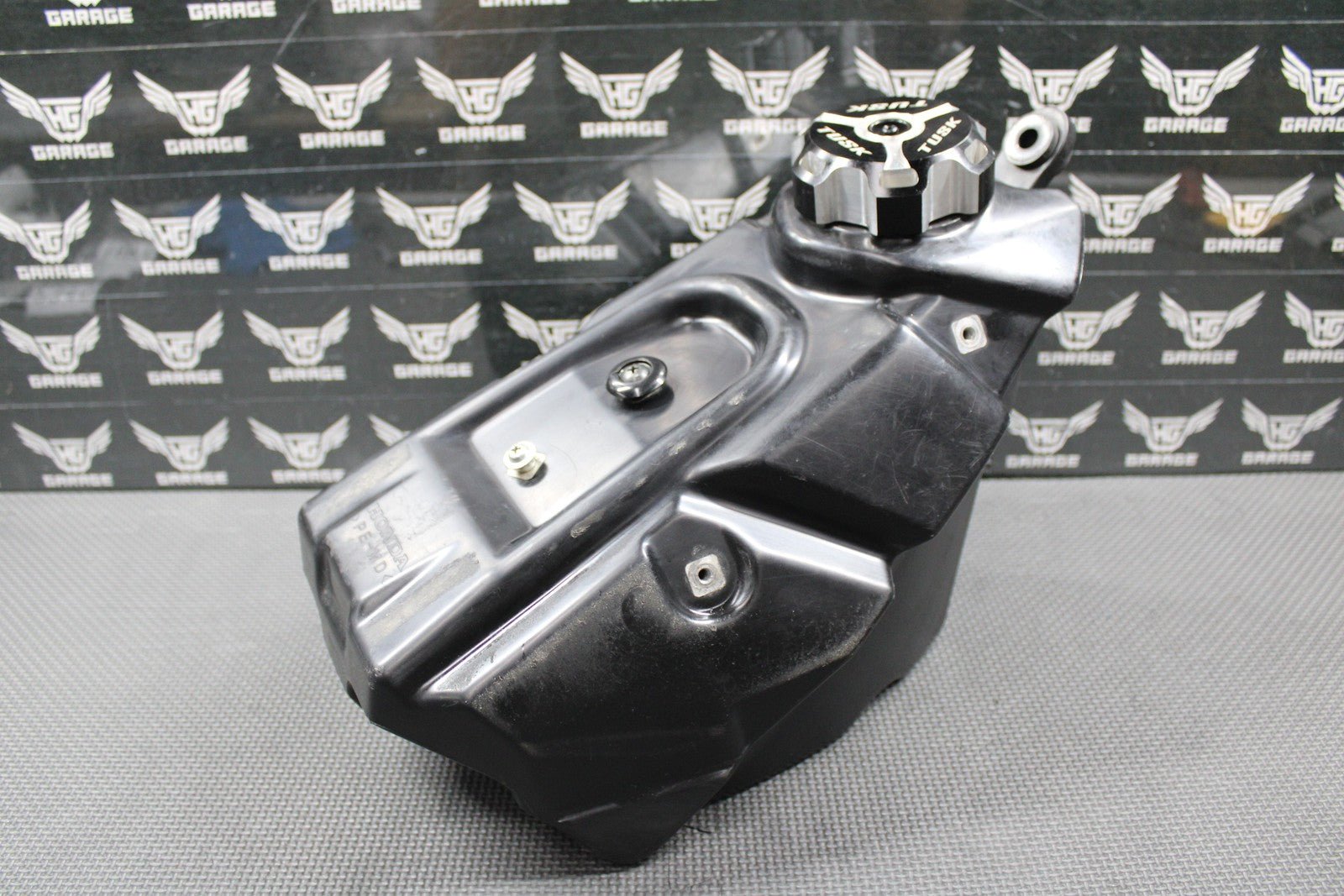 2013 HONDA 10 - 13 CRF250R OEM GAS FUEL TANK CELL PETROL RESERVOIR 17510 - MEN - A50 - hggarage