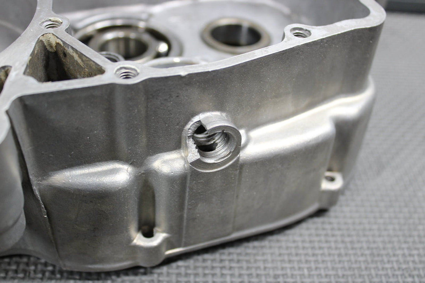 1991 Kawasaki KDX250 OEM L/R Engine Motor Crankcase Crank Cases Block Damaged - hggarage