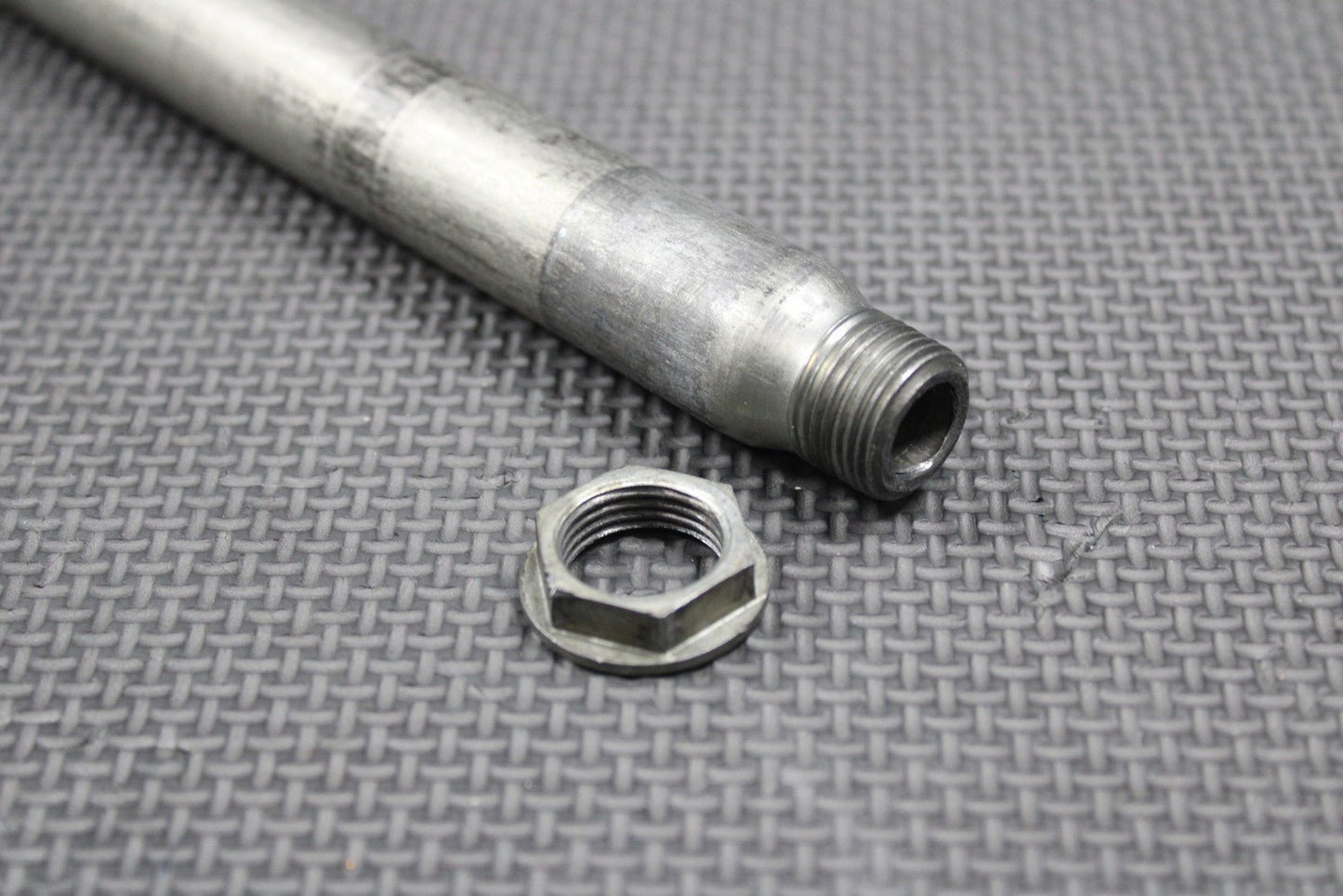 2020 SUZUKI RMZ250 OEM FRONT WHEEL RIM AXLE PIVOT BOLT SHAFT 54711 - 35G00 - hggarage
