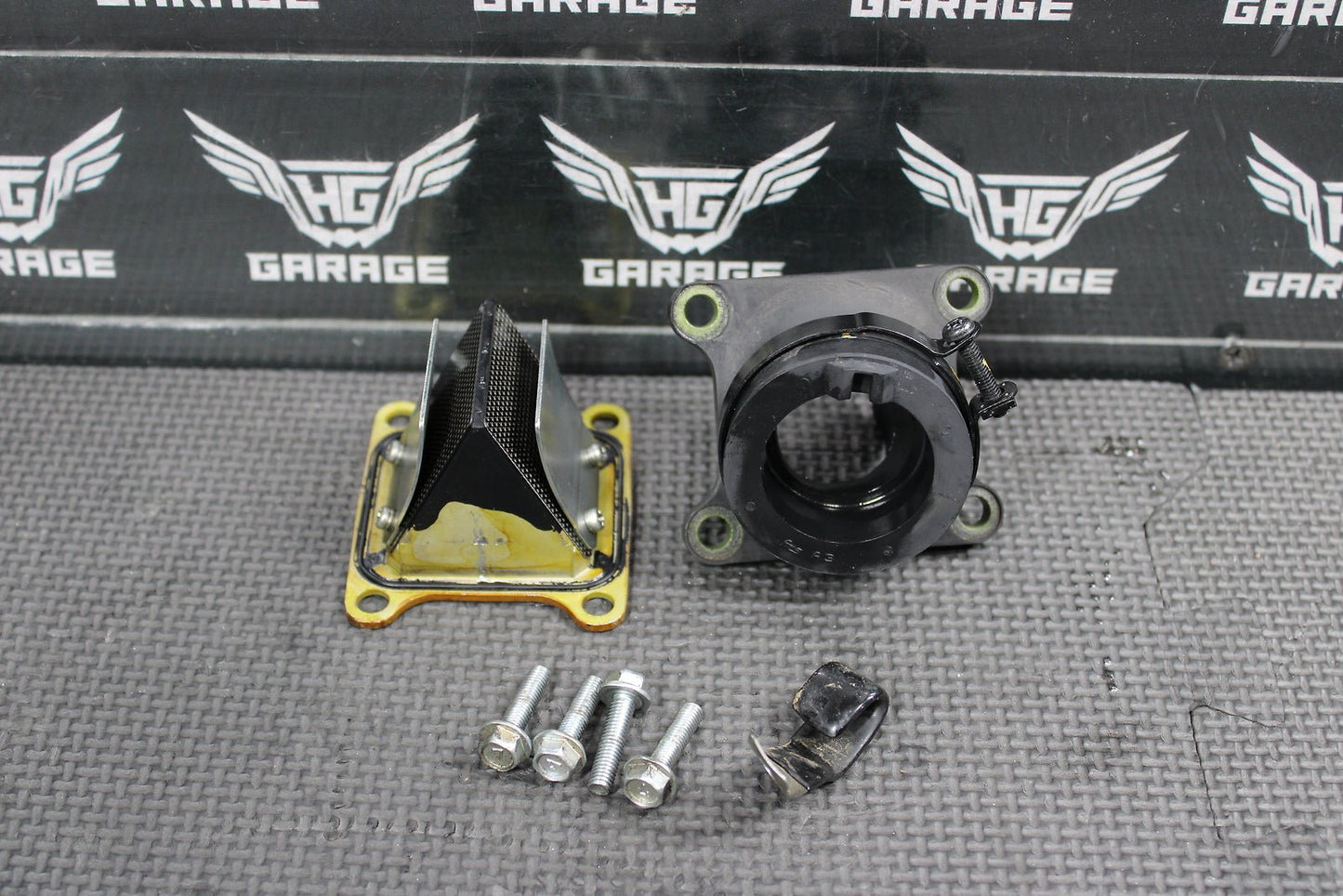 2020 KAWASAKI KX100 KX112 OEM INTAKE REED BLOCK ASSEMBLY - hggarage