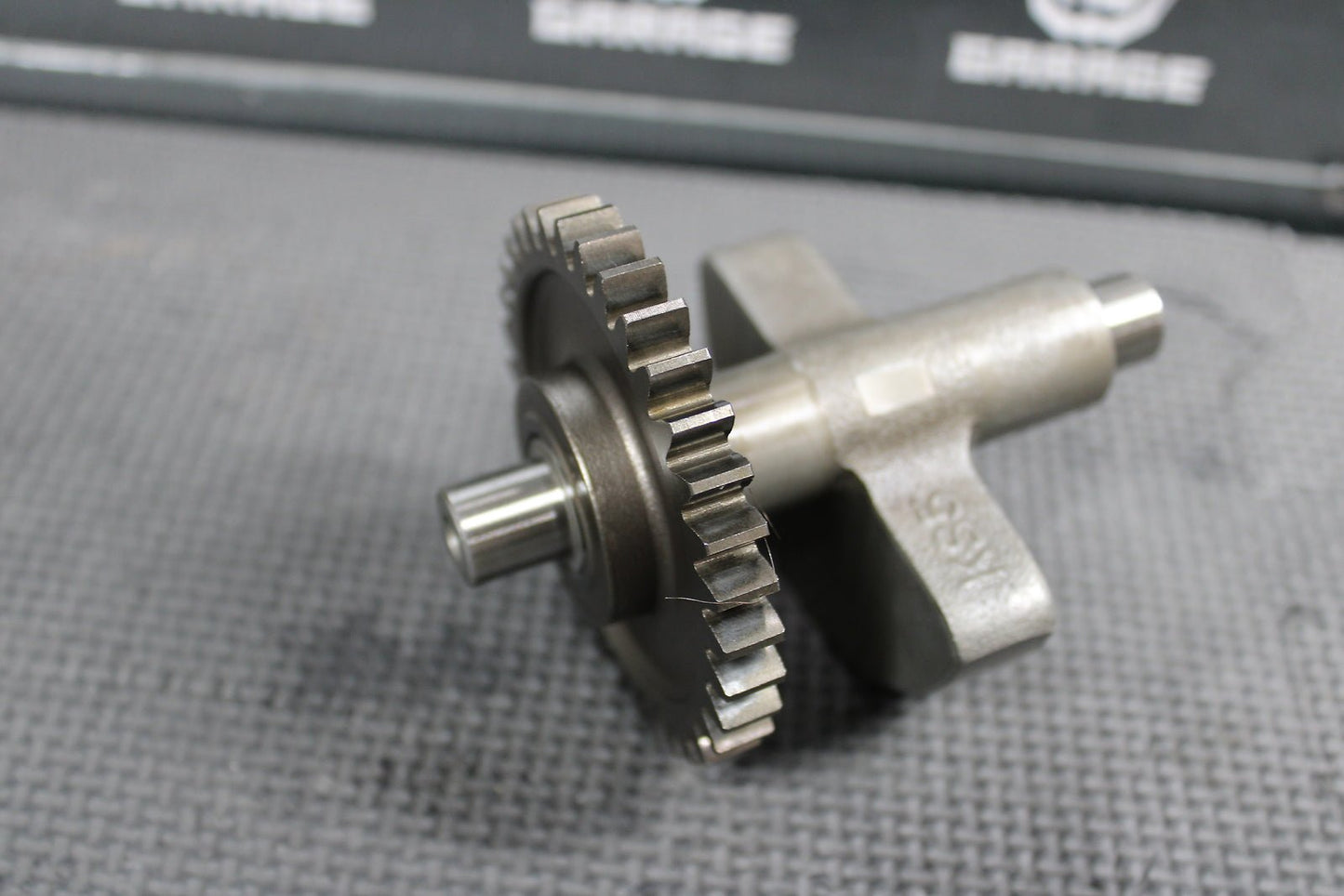 1986 HONDA XR250R OEM ENGINE MOTOR CRANKSHAFT BALANCER GEAR 13420 - KT1 - 630 - hggarage