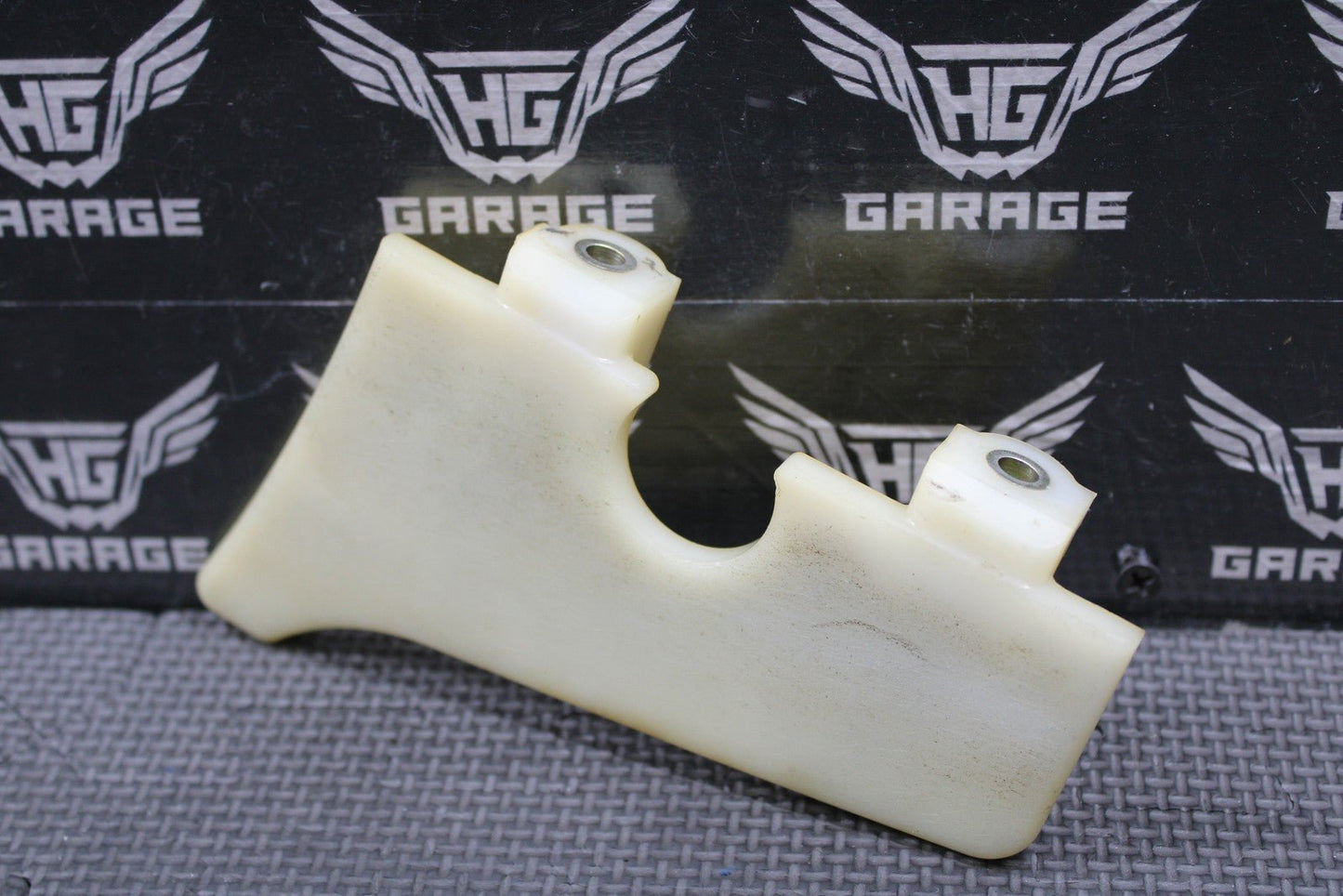 1988 HONDA 87 - 88 CR125R CR250R CR500R OEM CHAIN SPLASH GUARD GUIDE 52180 - KS6 - 700 - hggarage