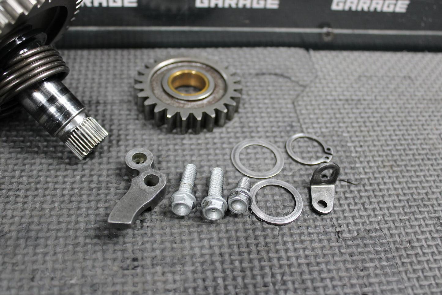 2006 KTM 450SX OEM KICKSTART KICK START SHAFT W IDLER GEAR 59033050100 590330530