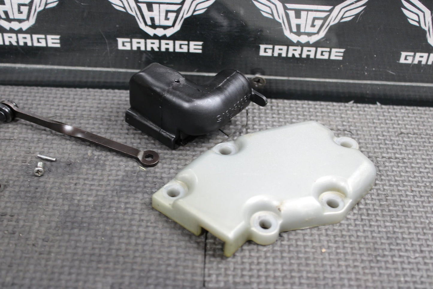 2000 Kawasaki KX125 OEM Engine Powervalve Exhuast Valve Linkage Governor - hggarage