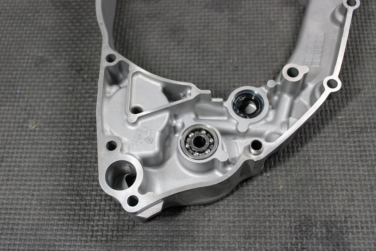 2012 KAWASAKI 09 - 14 KX250F ENGINE MOTOR INNER CLUTCH COVER - hggarage