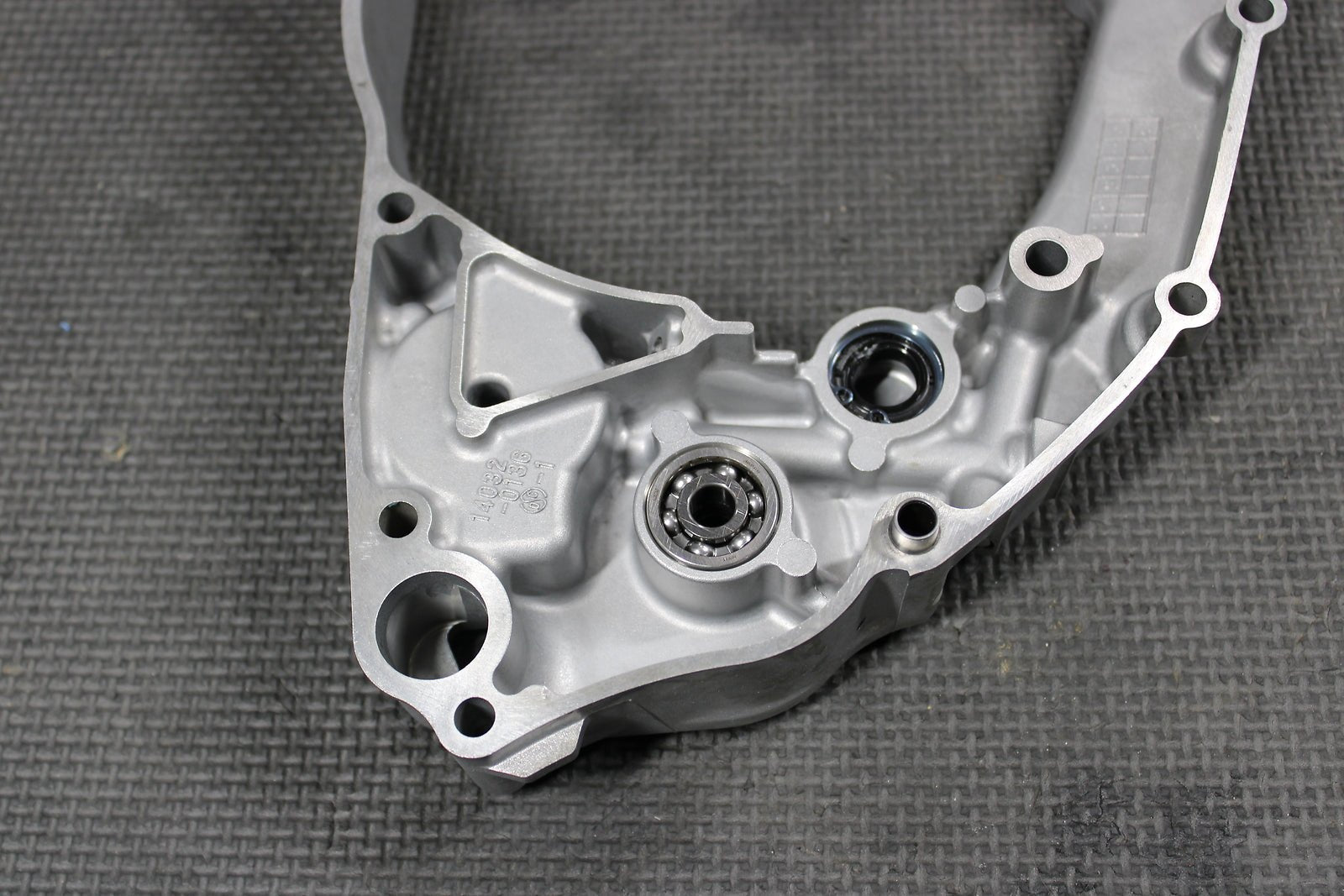 2012 KAWASAKI 09 - 14 KX250F ENGINE MOTOR INNER CLUTCH COVER - hggarage