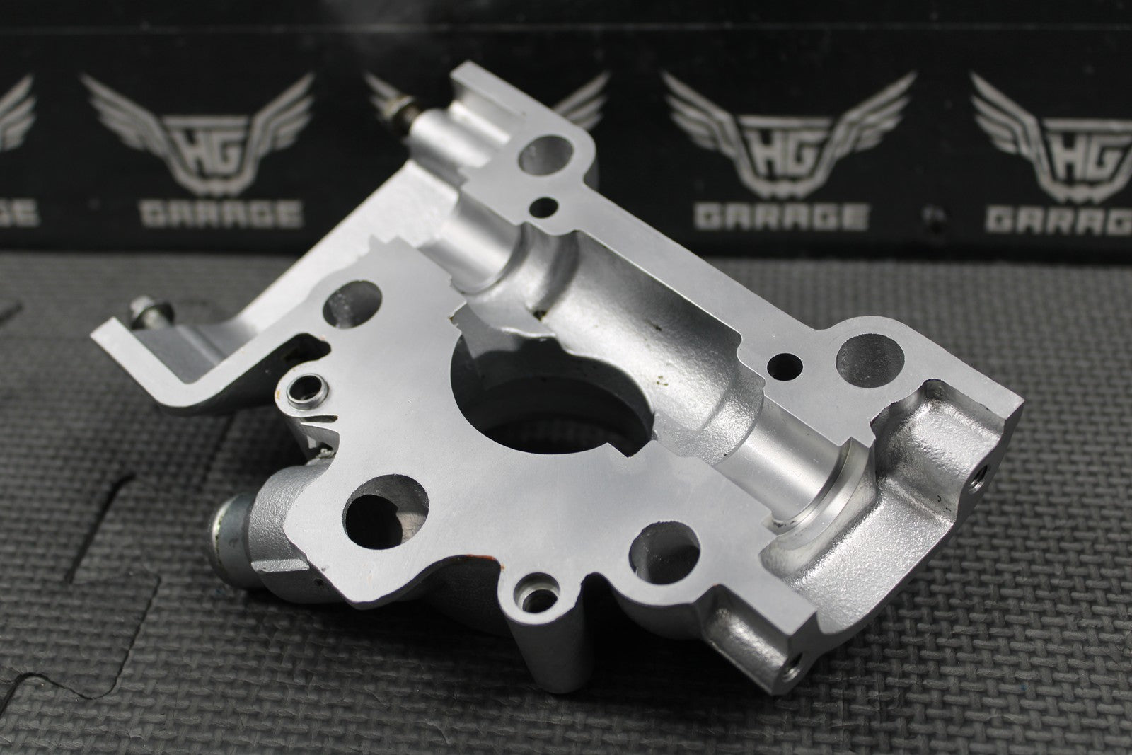 1999 2000 HUSQVARNA WR250 CR250 OEM CYLINDER EXHAUST FLANGE HTS COVER 800086853 - hggarage
