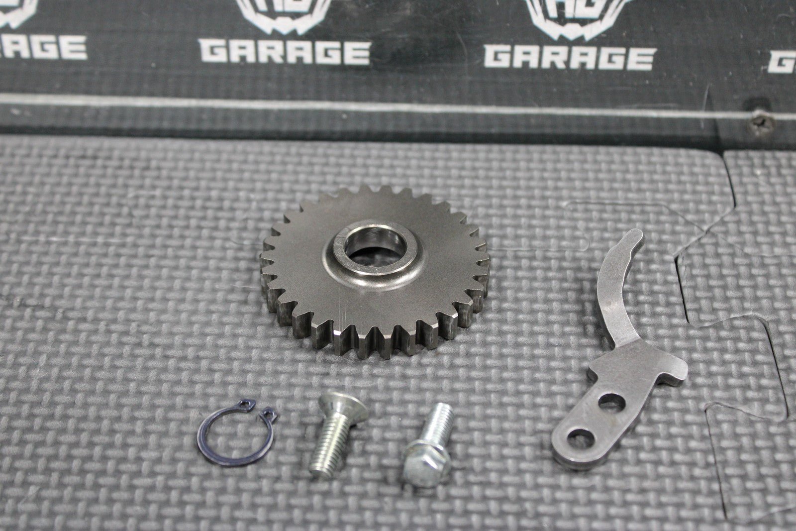 2004 KAWASAKI KX65 00 - 22 OEM KICKSTART KICK START SHAFT W IDLER GEAR ASSEMBLY - hggarage
