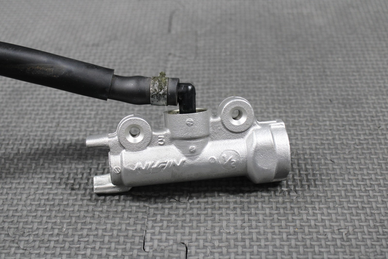 2001 HONDA 95 - 01 CR500R OEM REAR BACK BRAKE MASTER CYLINDER W RESERVOIR - hggarage