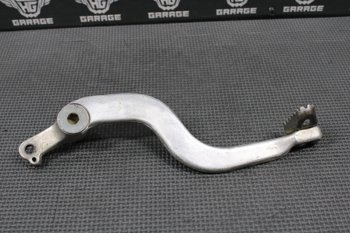 1998 1999 HONDA CR125R OEM RIGHT REAR BRAKE FOOT PEDAL LEVER 46510 - KZ4 - J00 - hggarage
