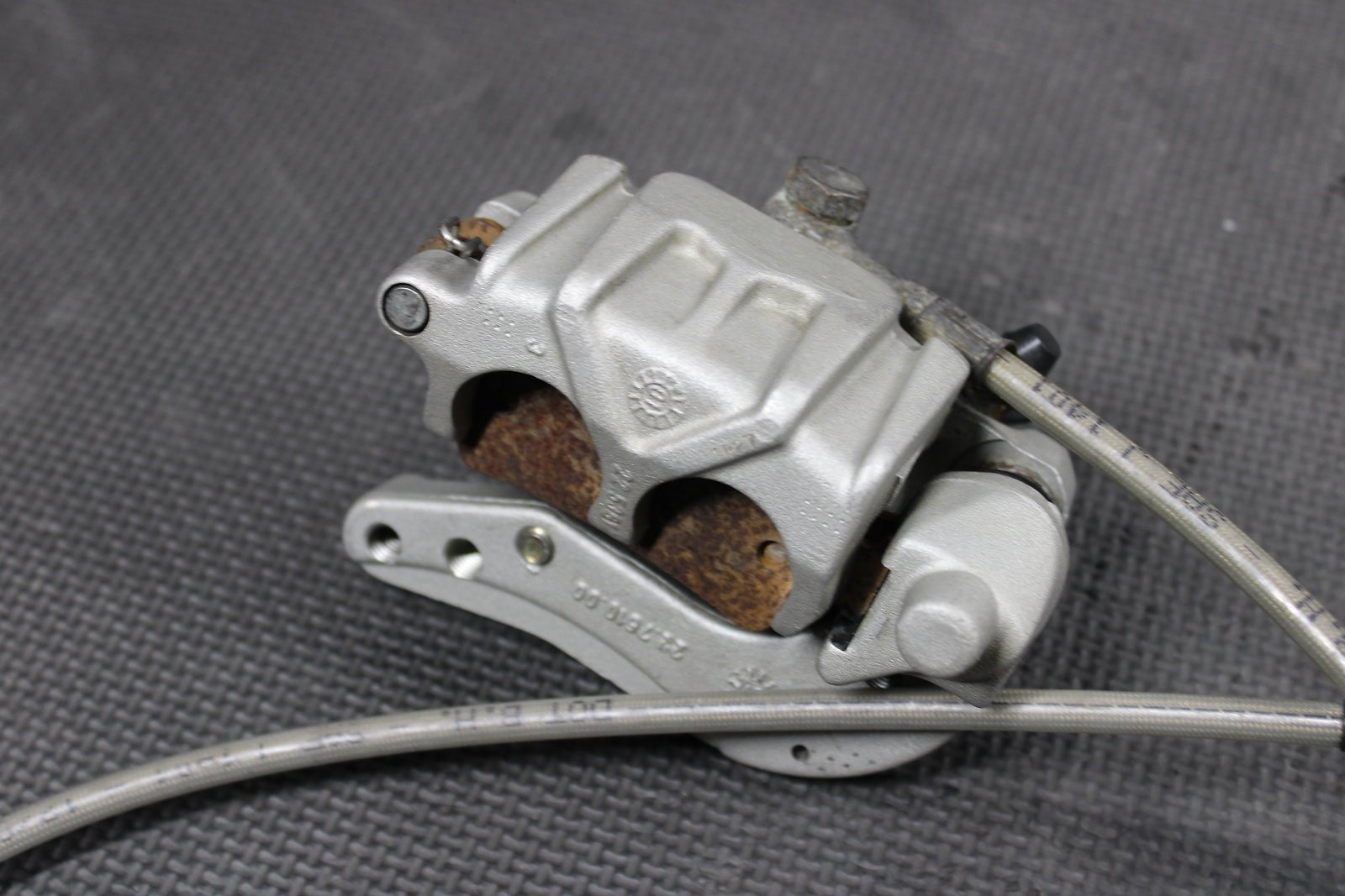 2002 KTM 520 EXC OEM Brembo Front Brake Caliper Master Cylinder 59013015144 - hggarage
