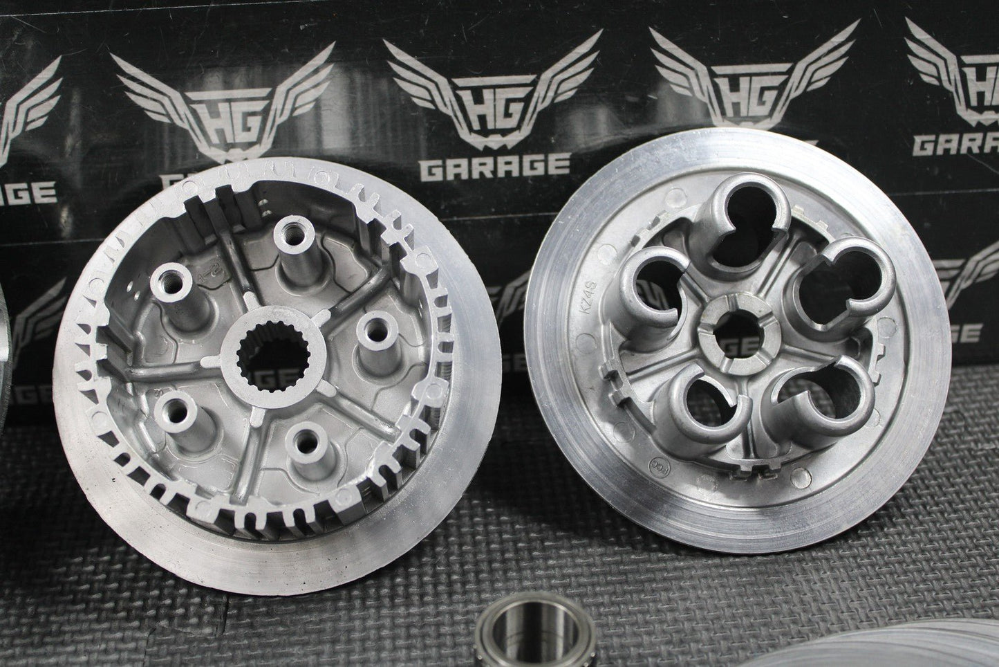 2005 00 - 07 HONDA CR125R OEM COMPLETE CLUTCH W PLATES BASKET HUB 22100 - KZ4 - L30 - hggarage
