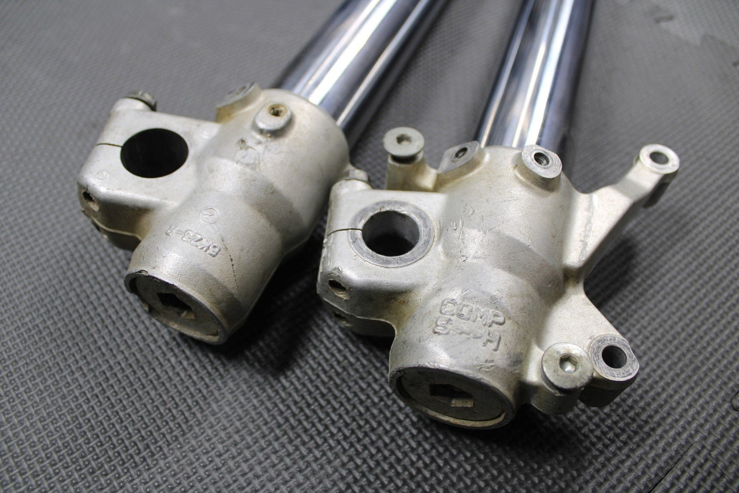 2000 HONDA CR125R OEM KYB 46MM RIGHT LEFT FRONT SUSPENSION FORKS SHOCKS GOOD! - hggarage