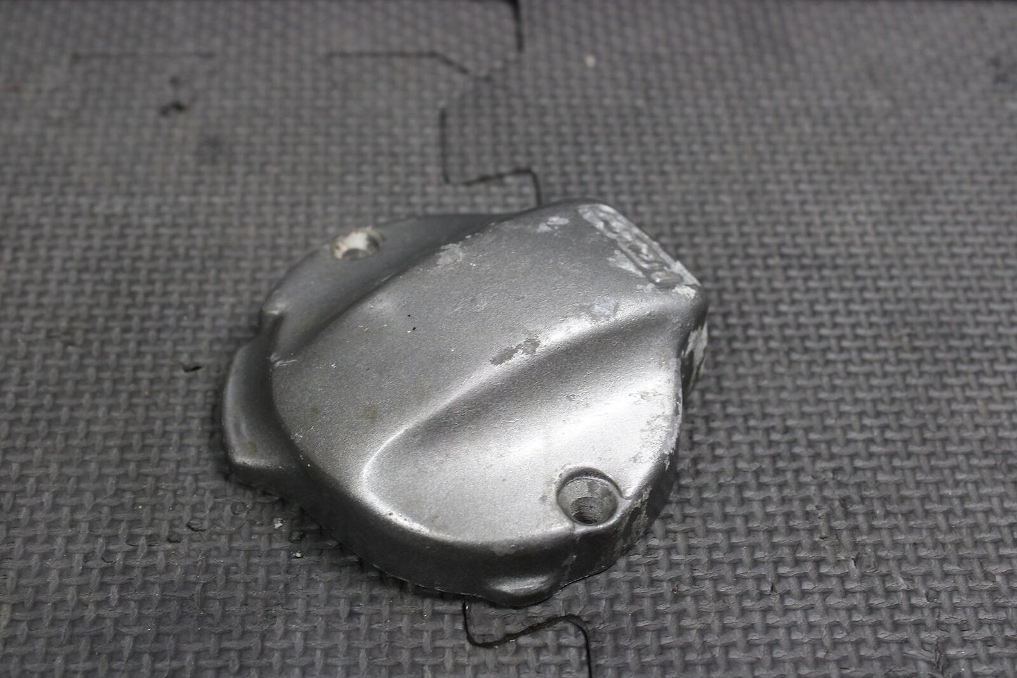 2002 HONDA XR200R 93-02 OEM ENGINE PULSE GENERATOR COVER CAP CYLINDER HEAD