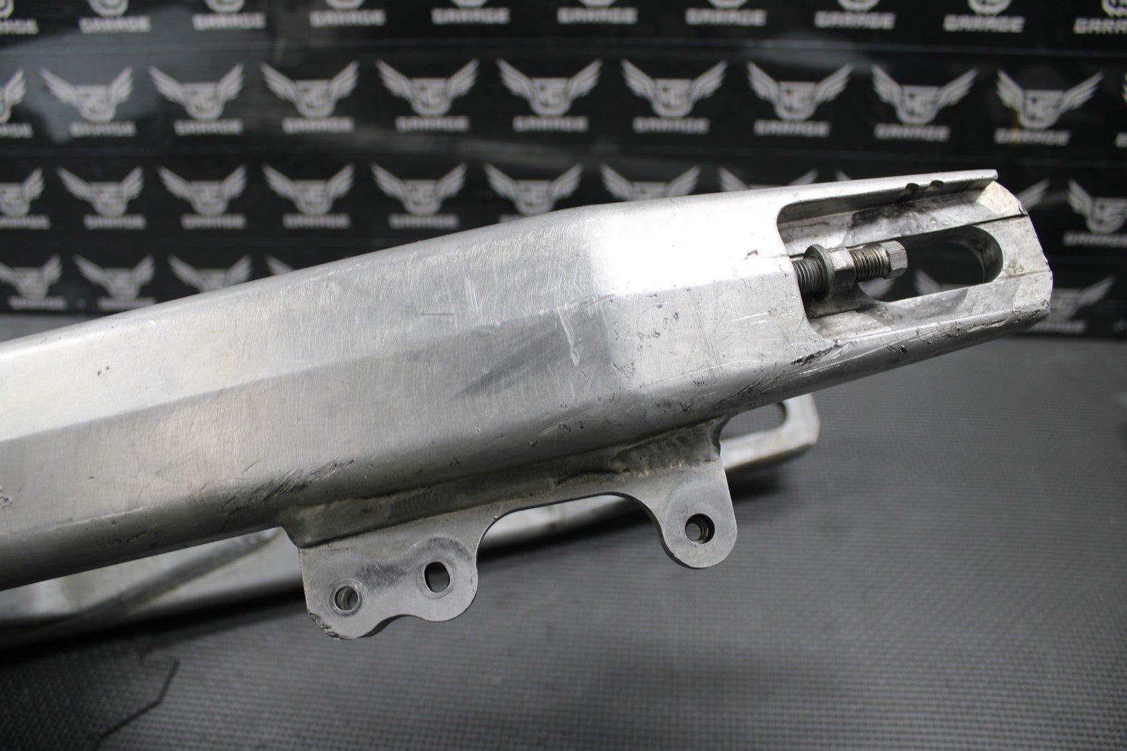 2004 04 - 05 KTM 125SX 125 SX OEM SWINGARM SWING ARM SUSPENSION 54804030044 - hggarage