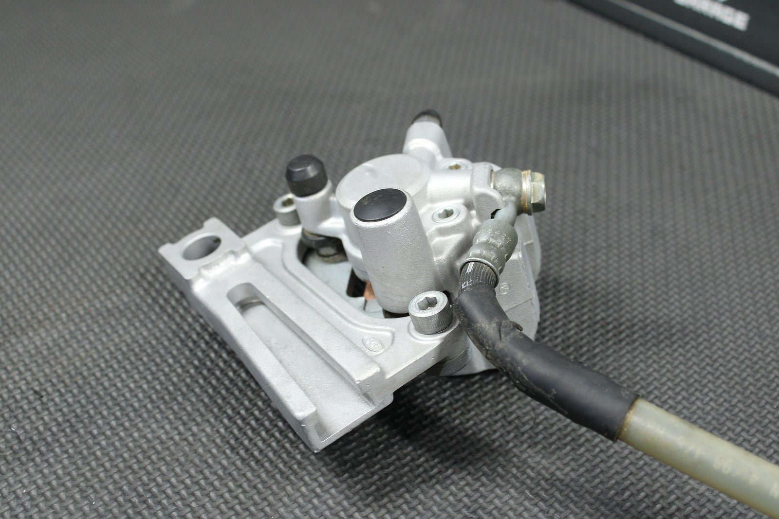 1999 KAWASAKI 98 - 00 KX100 BIGWHEEL OEM REAR BACK BRAKE CALIPER MASTER CYLINDER - hggarage