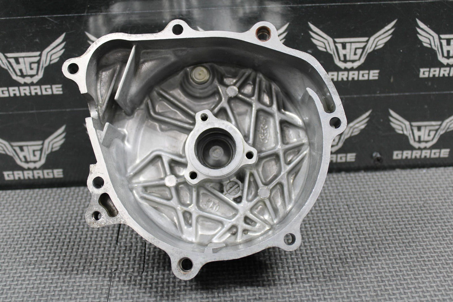 1991 HONDA 90 - 95 XR250R OEM LEFT CASE STATOR GENERATOR MAGNETO COVER 11341 - KZ1 - 6 - hggarage