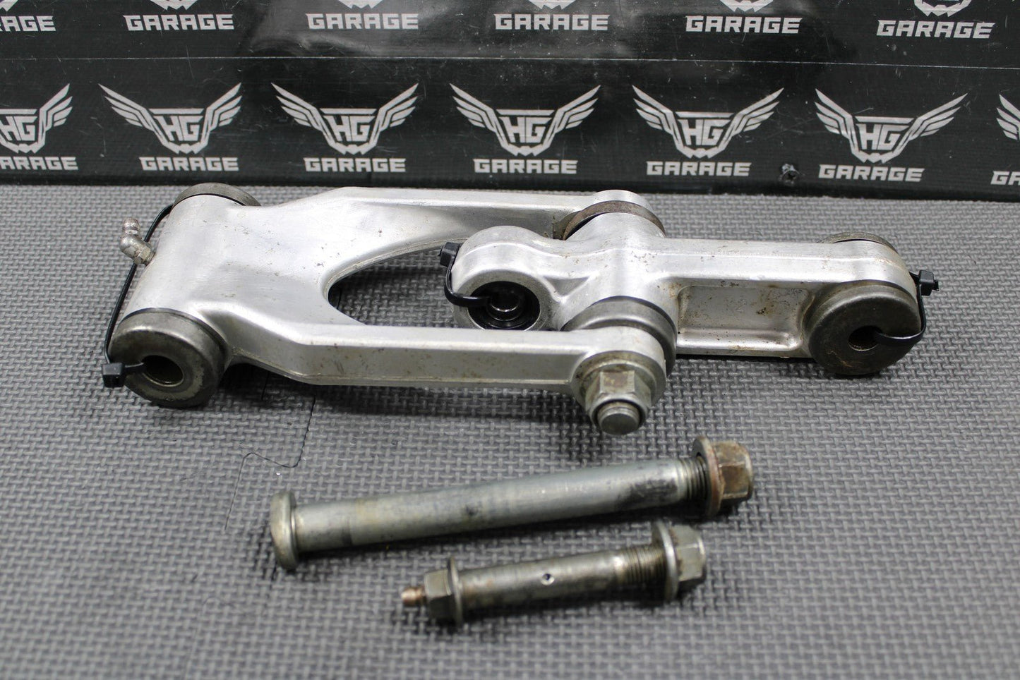 1995 89 - 98 SUZUKI RMX250 OEM REAR SHOCK LINKAGE CUSHION LEVER SET 62601 - 27811 - hggarage
