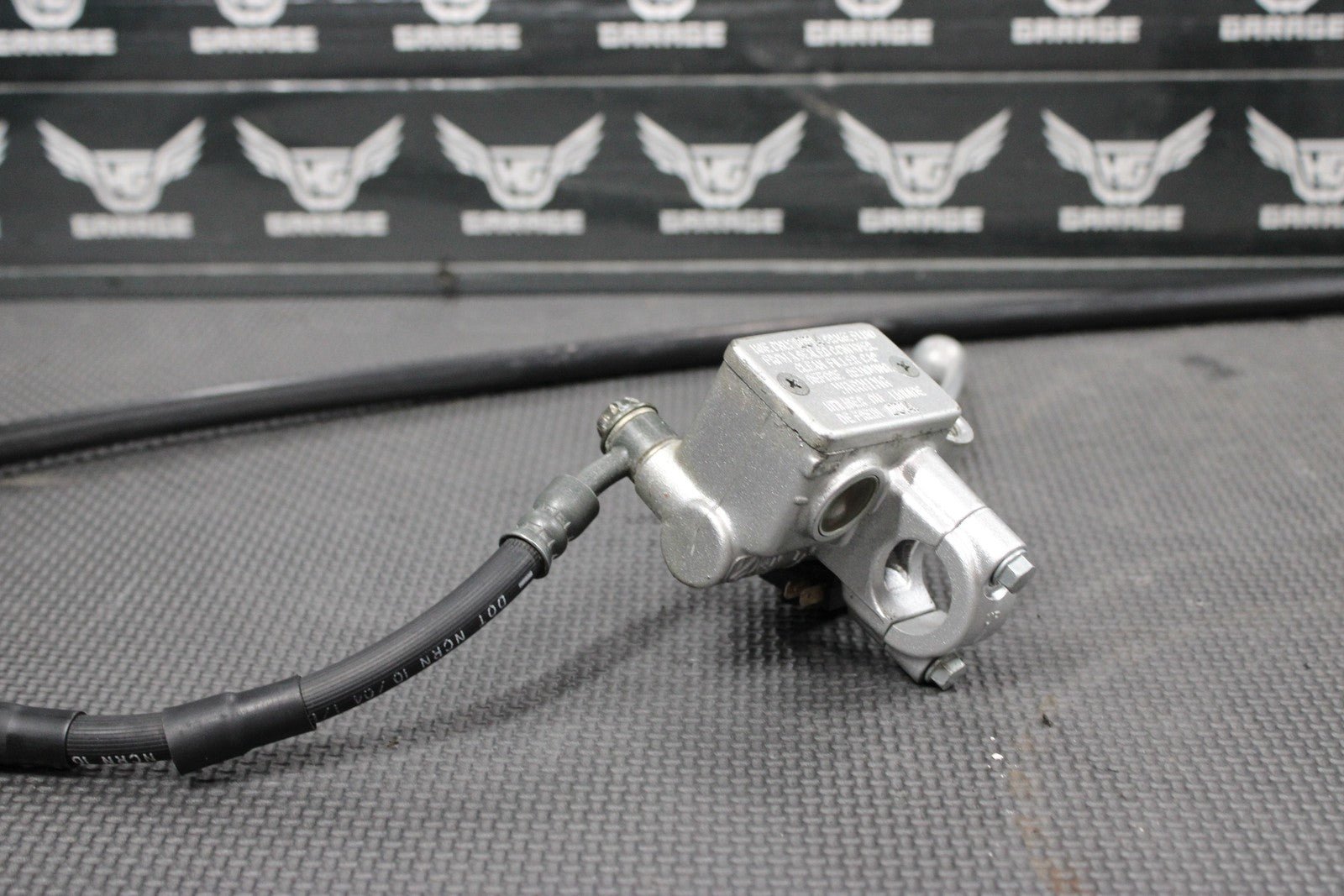 2005 SUZUKI DR200SE OEM FRONT BRAKE CALIPER MASTER CYLINDER HOSE BRAKE LEVER KIT - hggarage