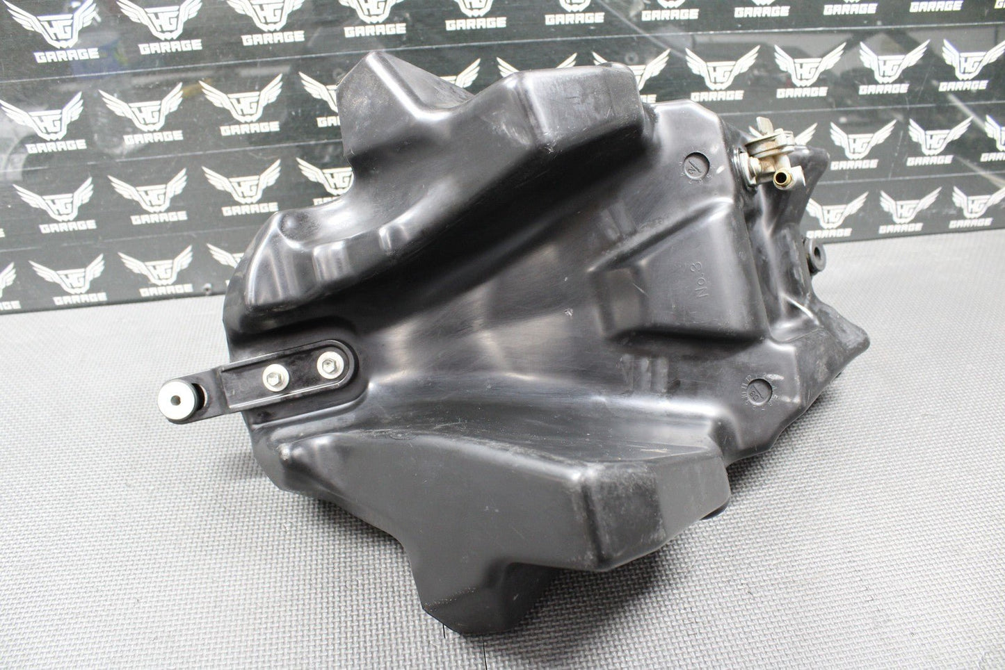 2009 YAMAHA 06 - 09 YZ250F YZ450F OEM GAS FUEL TANK CELL RESERVOIR 2S2 - 24110 - 70 - 00 - hggarage