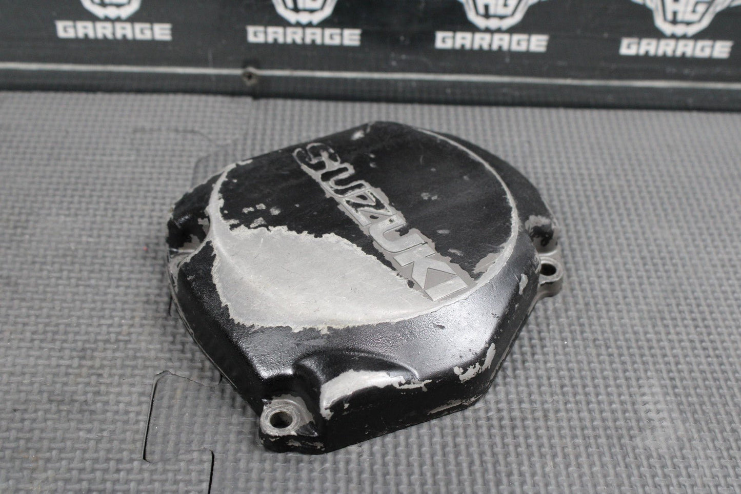2000 SUZUKI RM125 OEM RIGHT SIDE STATOR GENERATOR MAGNETO COVER 11351 - 36F00 - hggarage