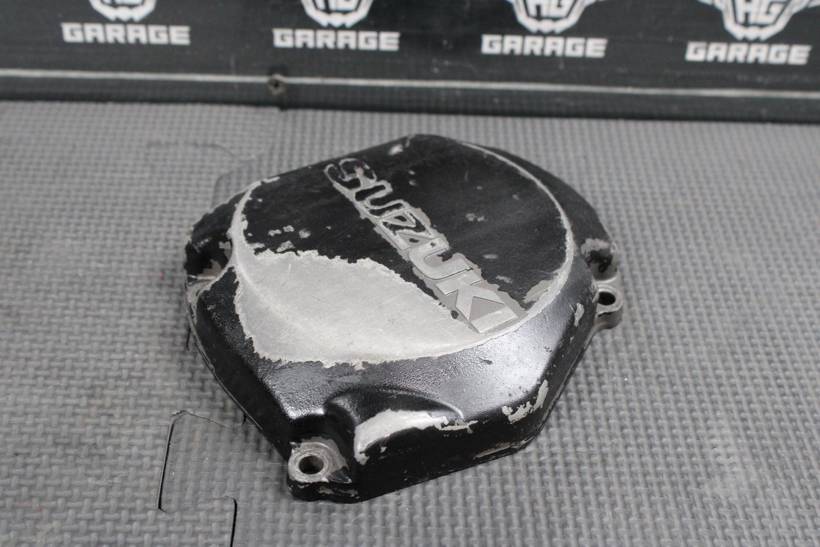 2000 SUZUKI RM125 OEM RIGHT SIDE STATOR GENERATOR MAGNETO COVER 11351 - 36F00 - hggarage