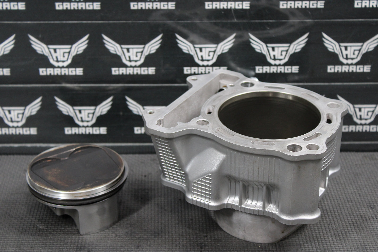 47564641