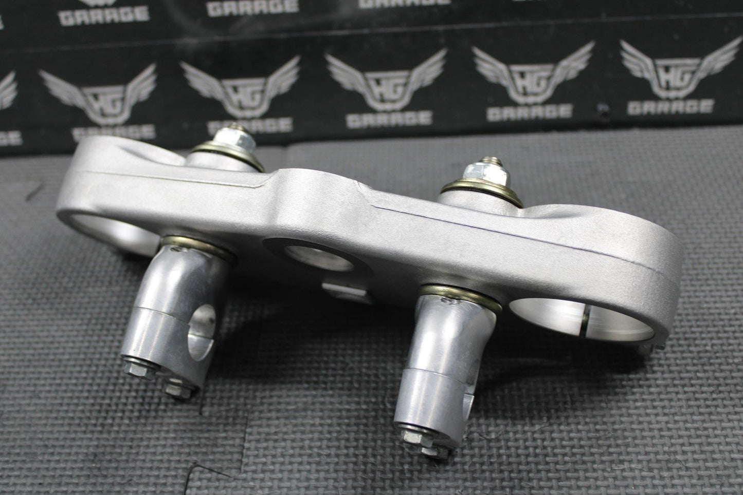 2003 00 - 03 HONDA CR125R CR250R OEM FRONT FORK UPPER TRIPLE TREE BAR CLAMP NICE! - hggarage