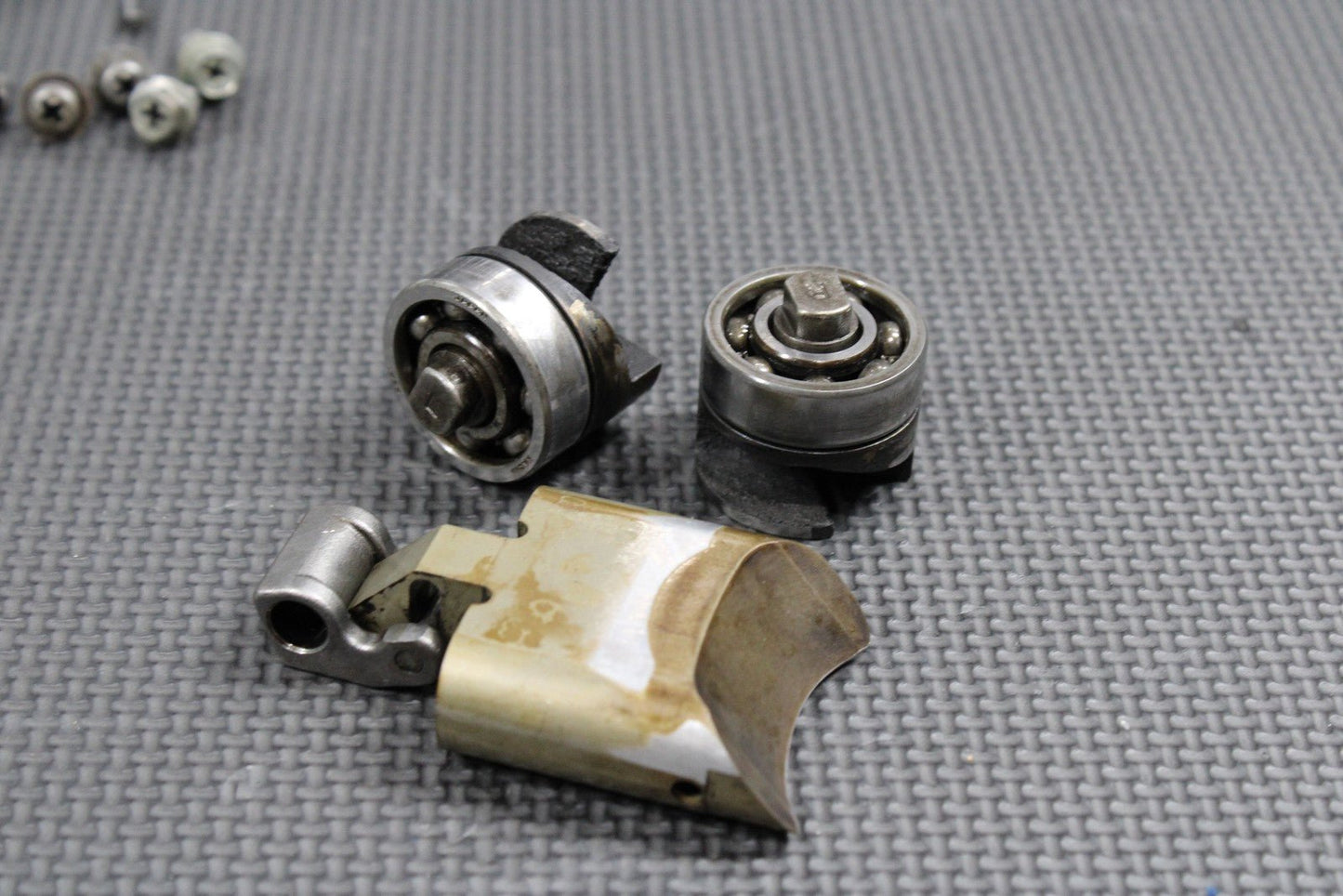 1999 SUZUKI RM250 OEM MODEL - X COMPLETE ENGINE POWER VALVE EXHAUST VALVE - hggarage