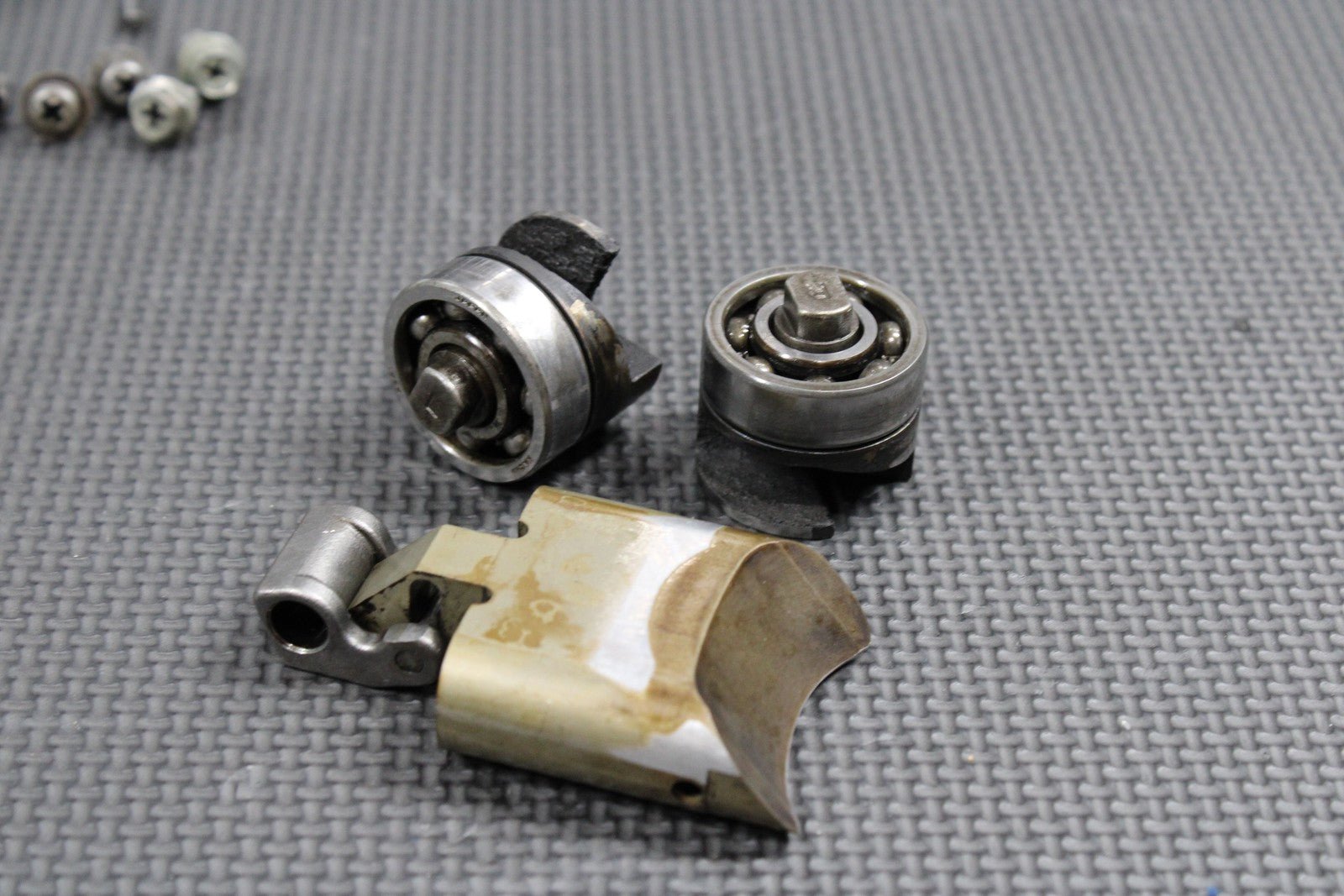 1999 SUZUKI RM250 OEM MODEL - X COMPLETE ENGINE POWER VALVE EXHAUST VALVE - hggarage
