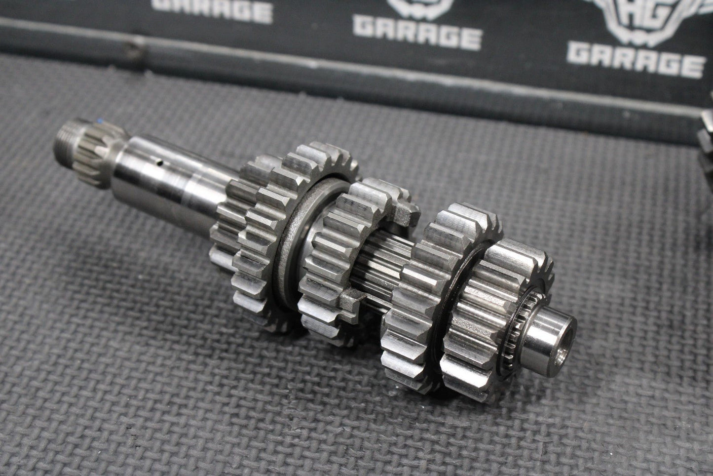 2006 YAMAHA YZ250F OEM ENGINE TRANSMISSION TRANNY GEAR BOX SHIFT SHAFT GEARS - hggarage