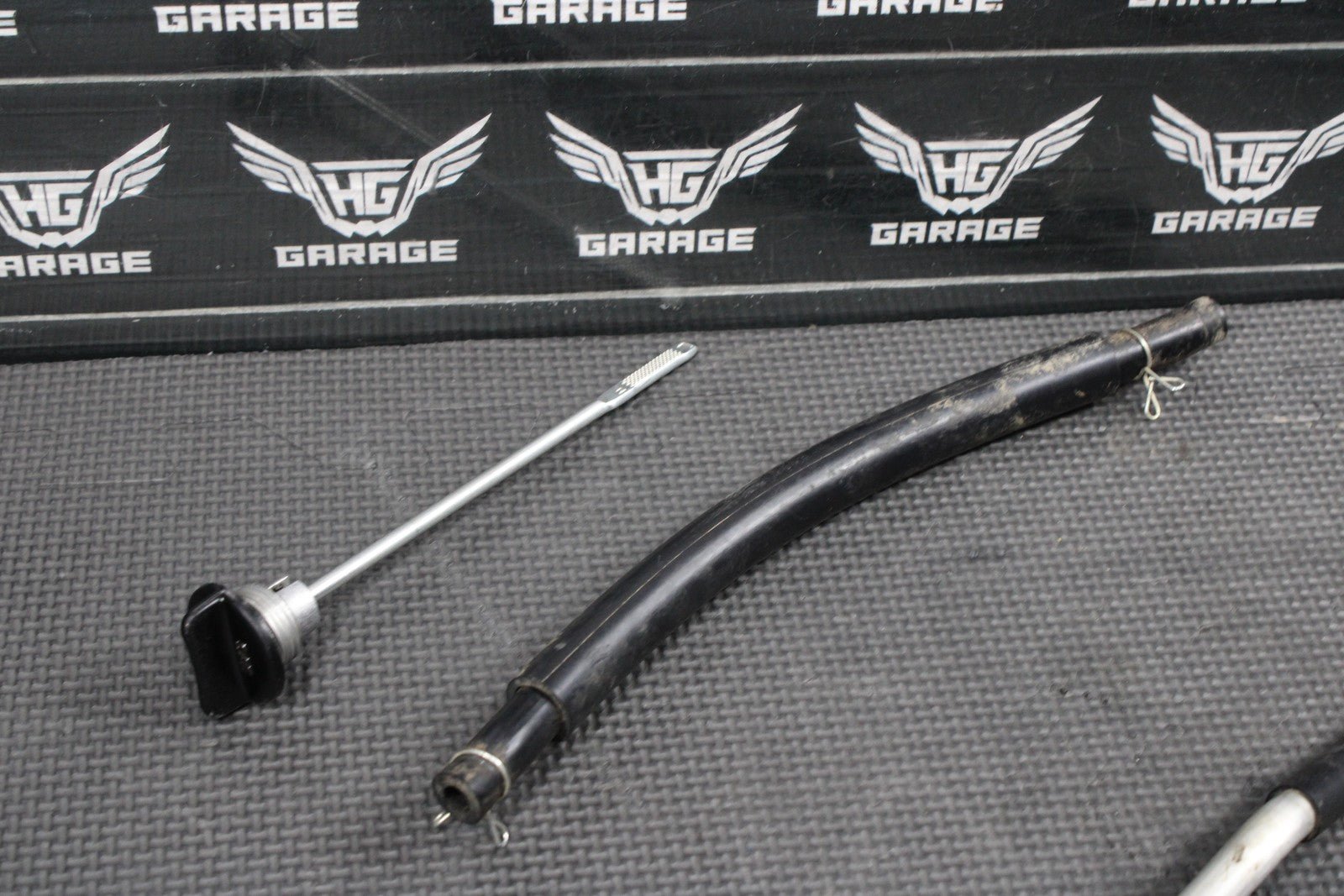 2000 SUZUKI 00 - 04 DRZ400 DRZ400E OEM ENGINE OIL TANK RH LH HOSE LINES 16470 - 29F0 - hggarage
