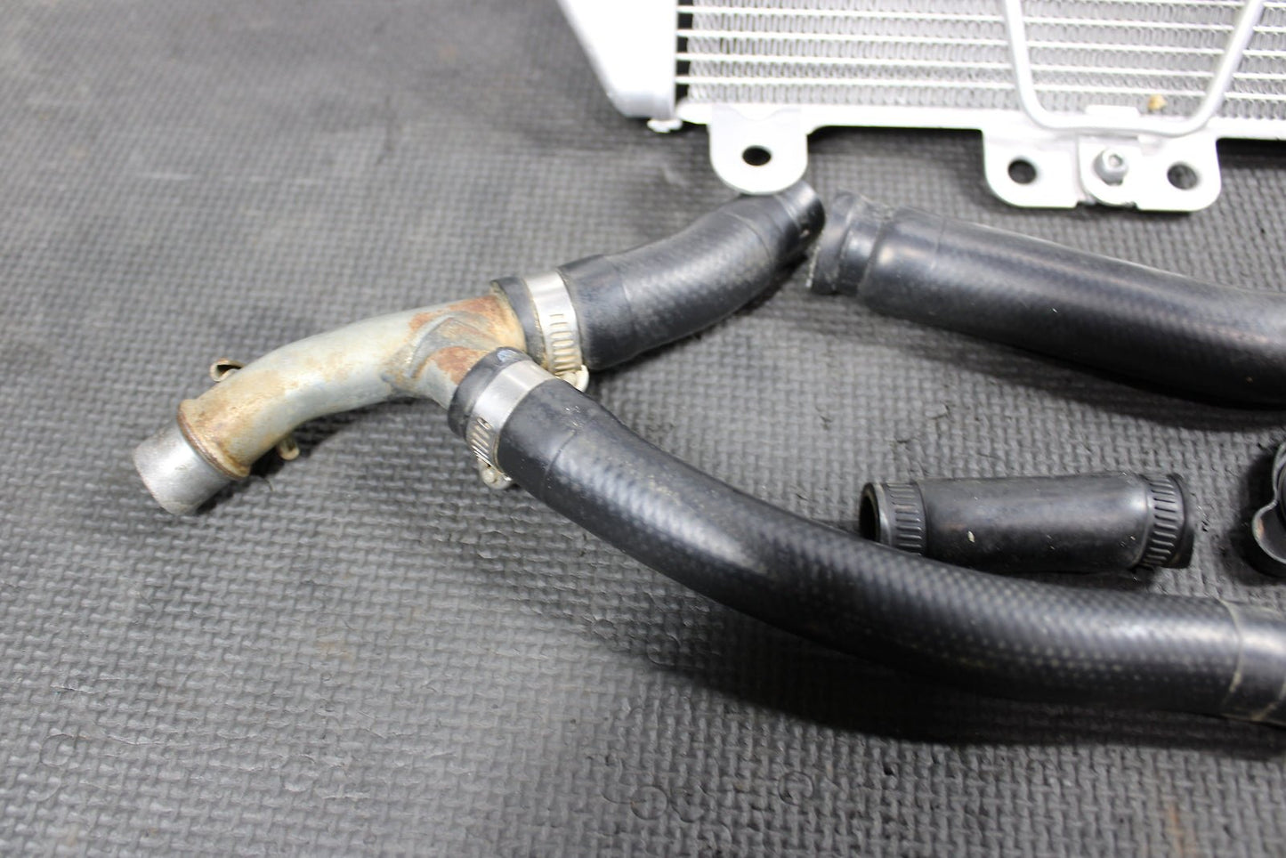 2007 YAMAHA 07 - 09 YZ450F OEM RIGHT ENGINE MOTOR COOLING COOLER RADIATOR - hggarage
