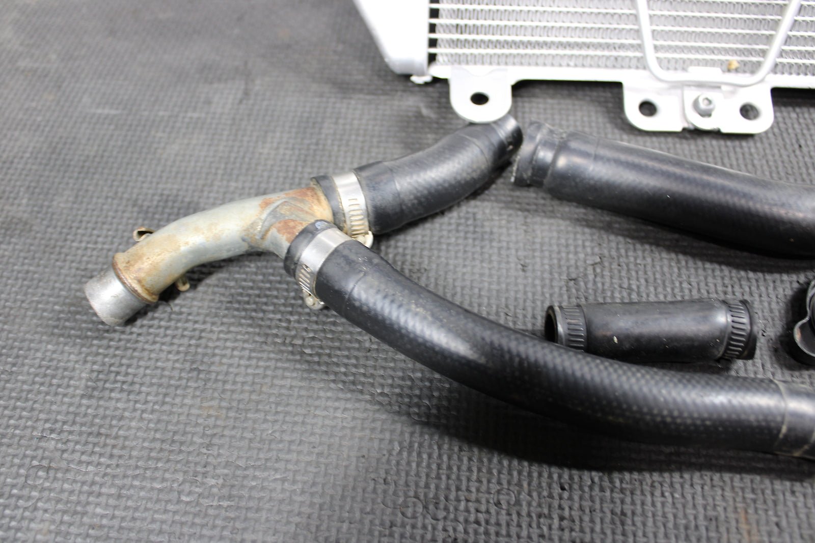 2007 YAMAHA 07 - 09 YZ450F OEM RIGHT ENGINE MOTOR COOLING COOLER RADIATOR - hggarage
