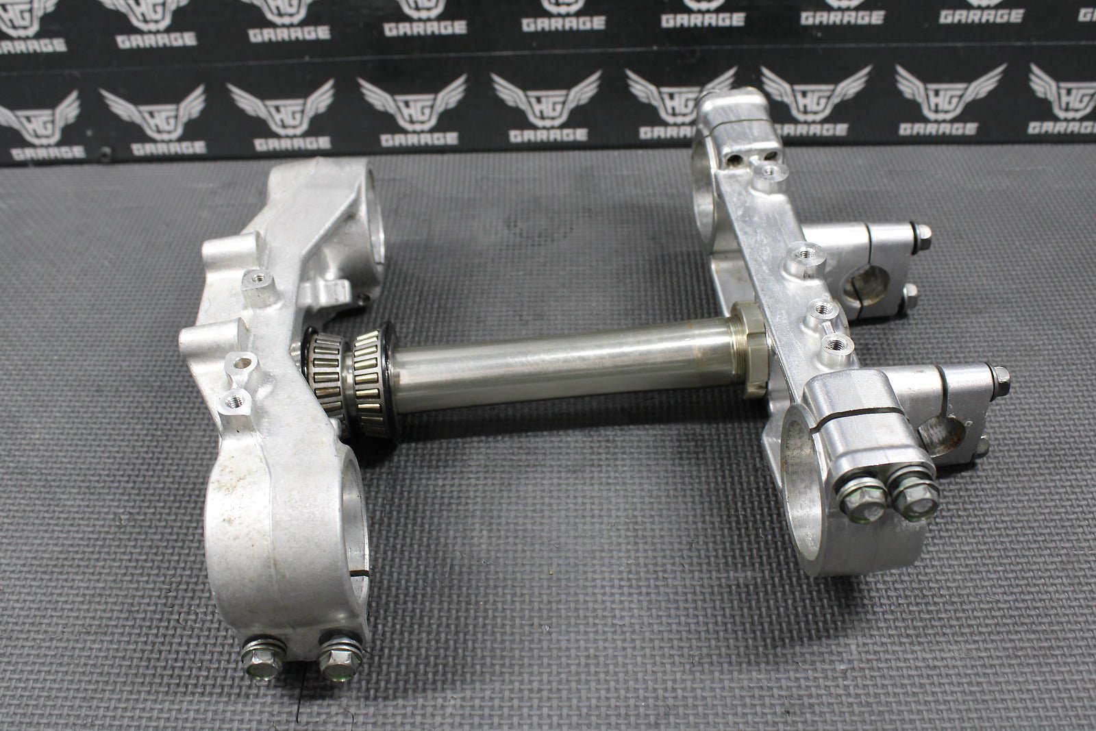 2000 SUZUKI 00 - 04 DRZ400 DRZ400E OEM FRONT FORKS TRIPLE TREE STEM BAR CLAMP NICE - hggarage