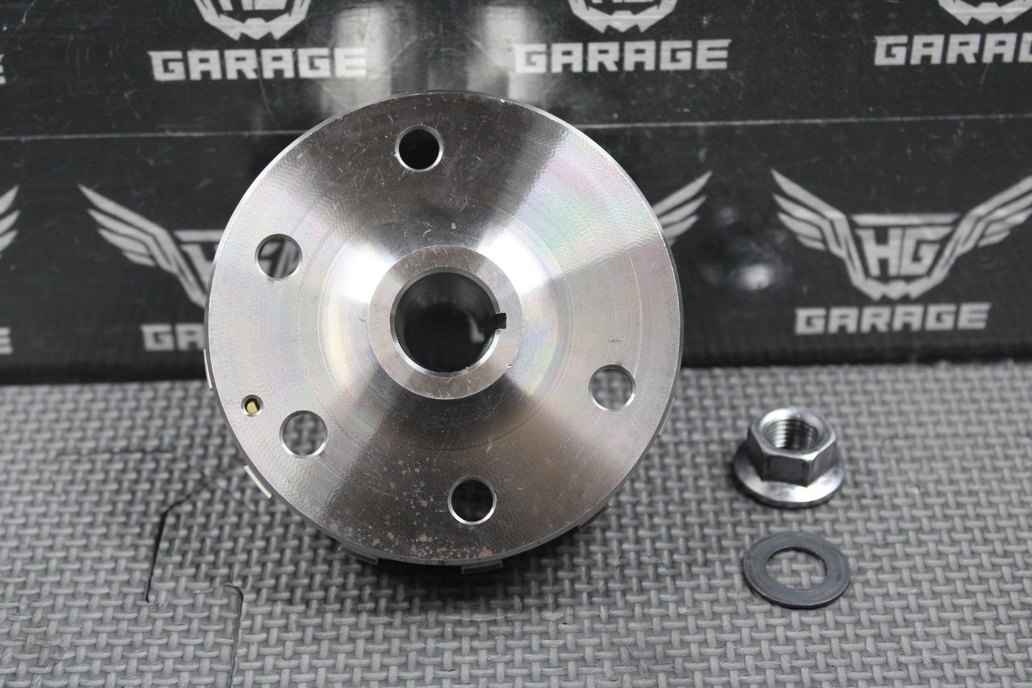 2020 YAMAHA 19 - 22 YZ450F OEM STATOR MAGNETO ROTOR FLYWHEEL BR9 - 81450 - 01 - 00 GOOD! - hggarage
