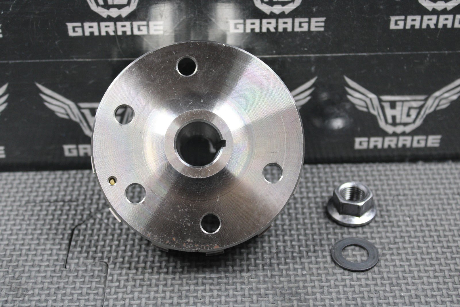 2020 YAMAHA 19 - 22 YZ450F OEM STATOR MAGNETO ROTOR FLYWHEEL BR9 - 81450 - 01 - 00 GOOD! - hggarage
