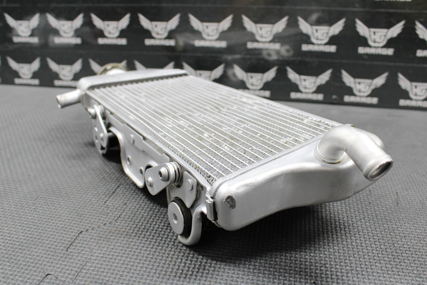 2009 YAMAHA 07 - 11 WR450F 07 - 09 YZ450F OEM RIGHT RADIATOR COOLER 2S2 - 12461 - 70 - 00 - hggarage