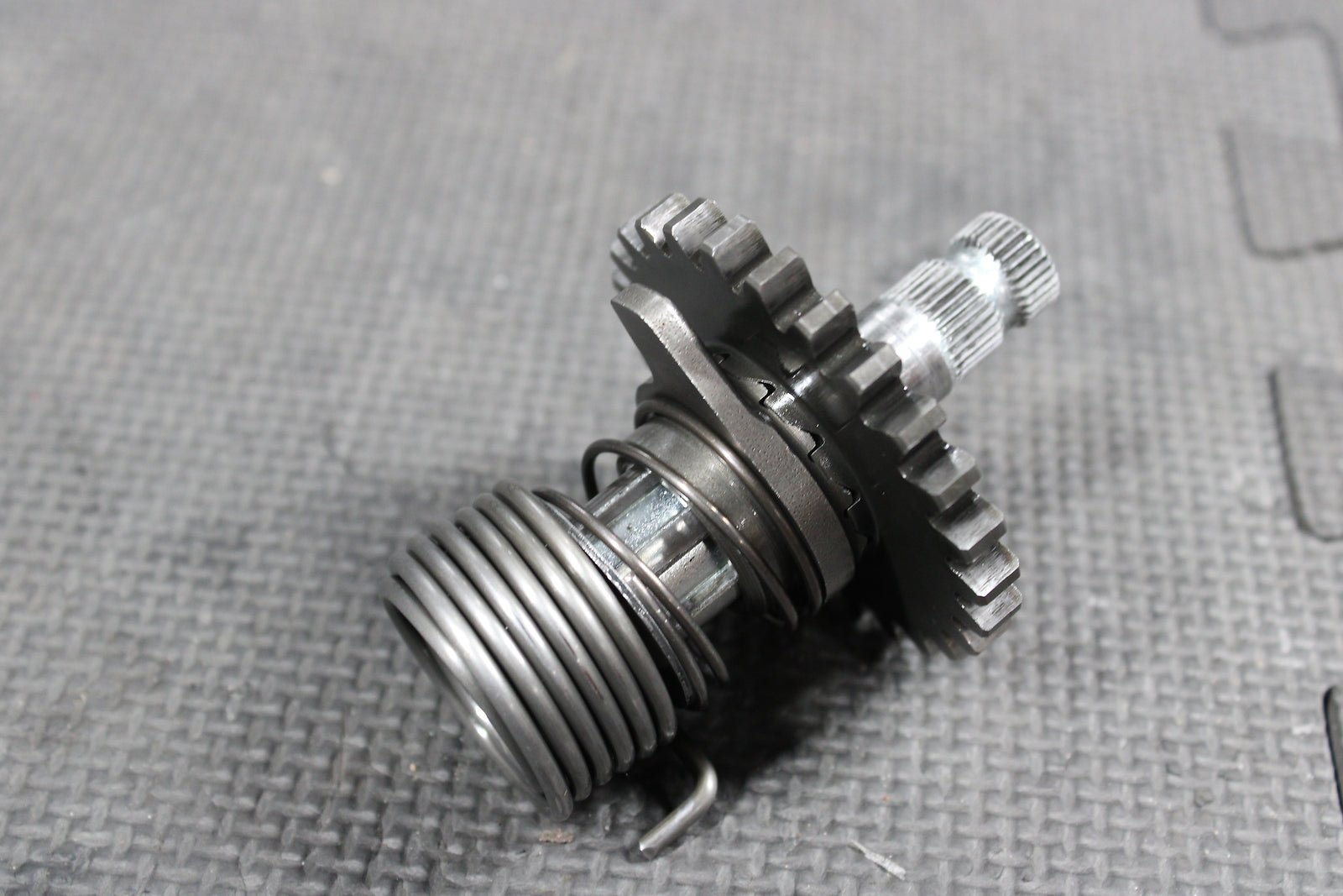 2003 Suzuki RM85 RM85L OEM Kickstart Kick Start Shaft W Idler Gear 26211 - 02B04 - hggarage