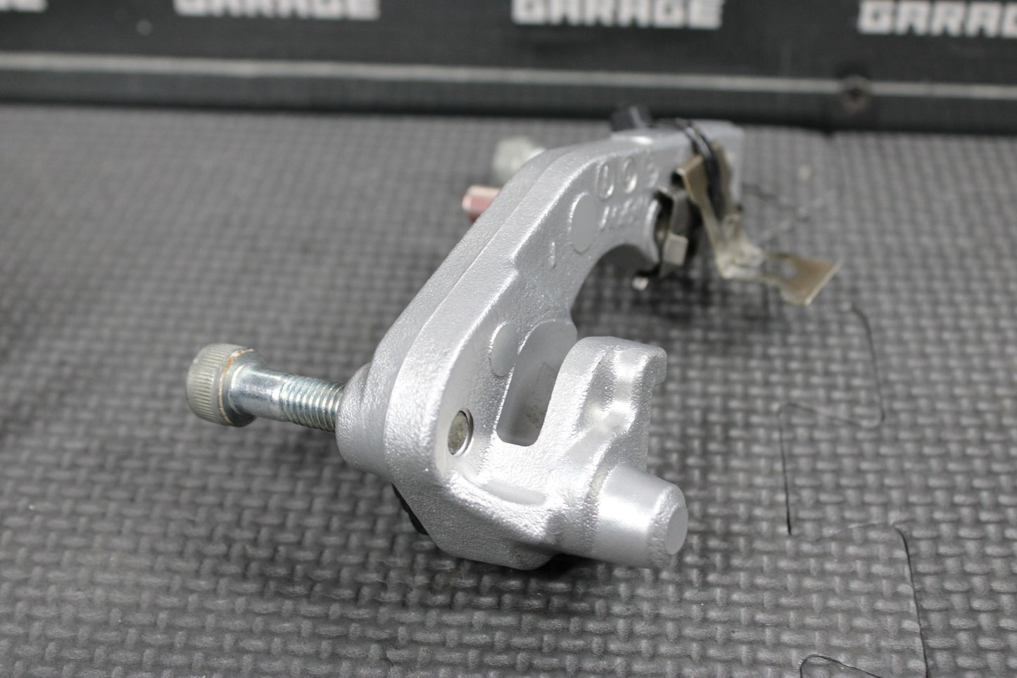 2014 KAWASAKI 10 - 14 KX250F OEM NISSIN FRONT BRAKE CALIPER 43080 - 0081 GOOD! - hggarage