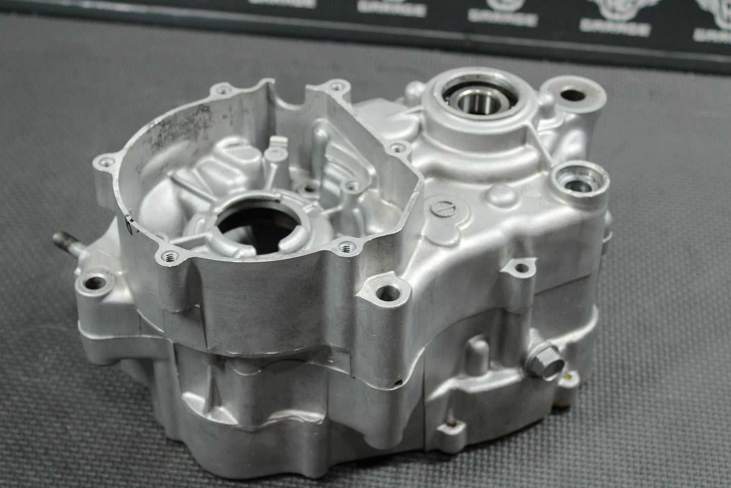 1999 Kawasaki 98 - 00 KX100 KX80 OEM Left Right Engine Motor Crankcase Crank Cases - hggarage