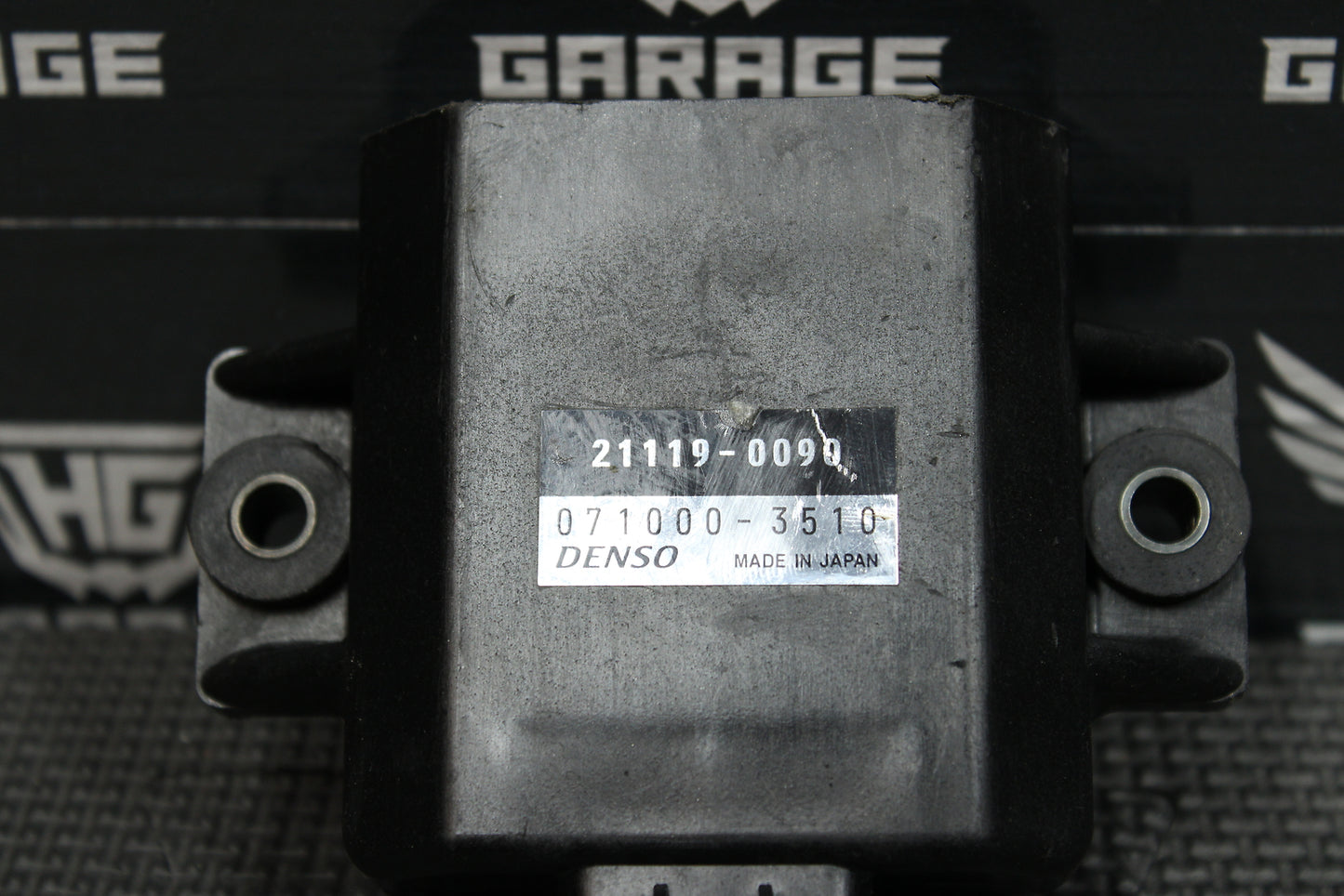 47569073
