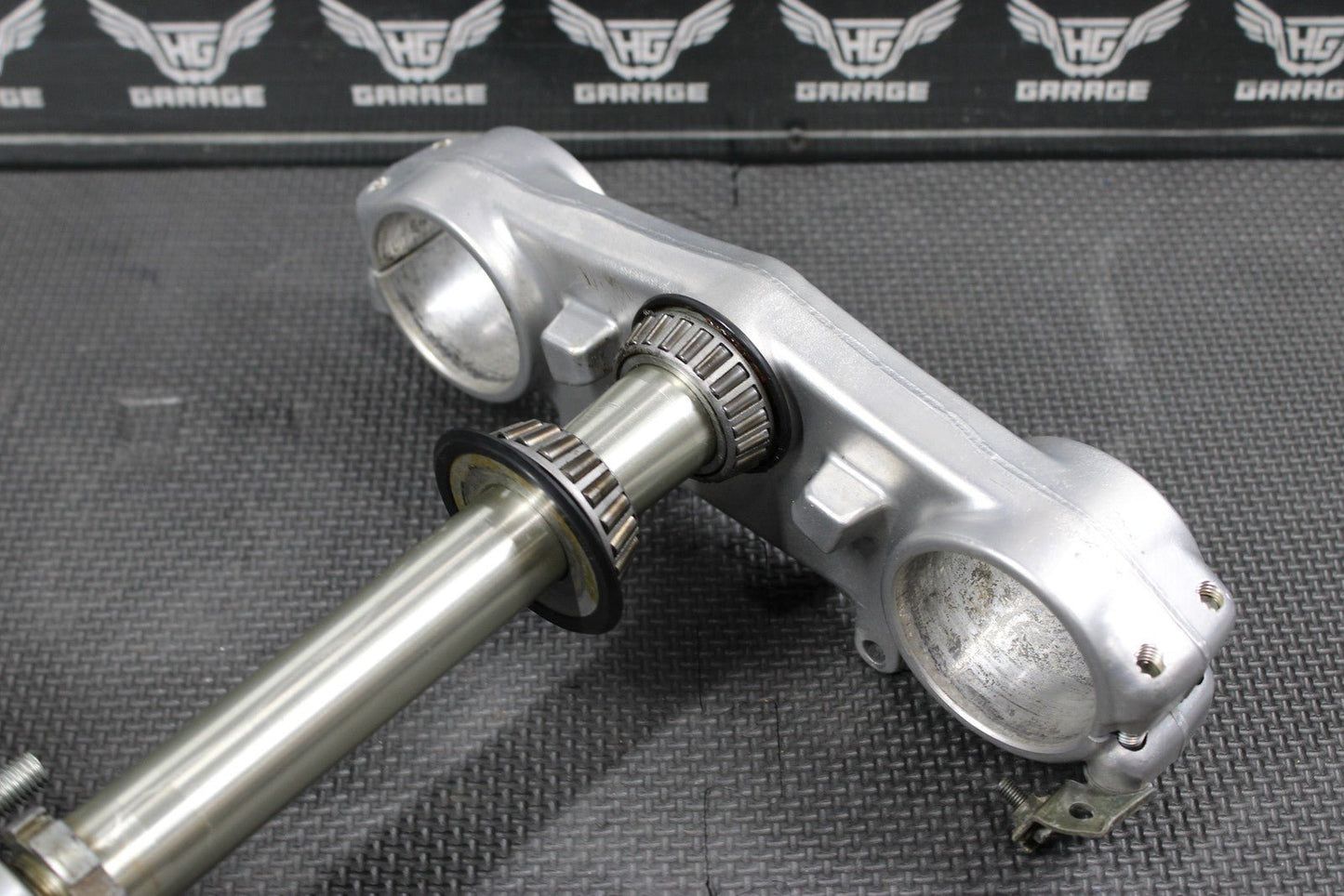 2001 YAMAHA YZ250 OEM FRONT FORKS LOWER UPPER TRIPLE TREE STEM CLAMP - hggarage