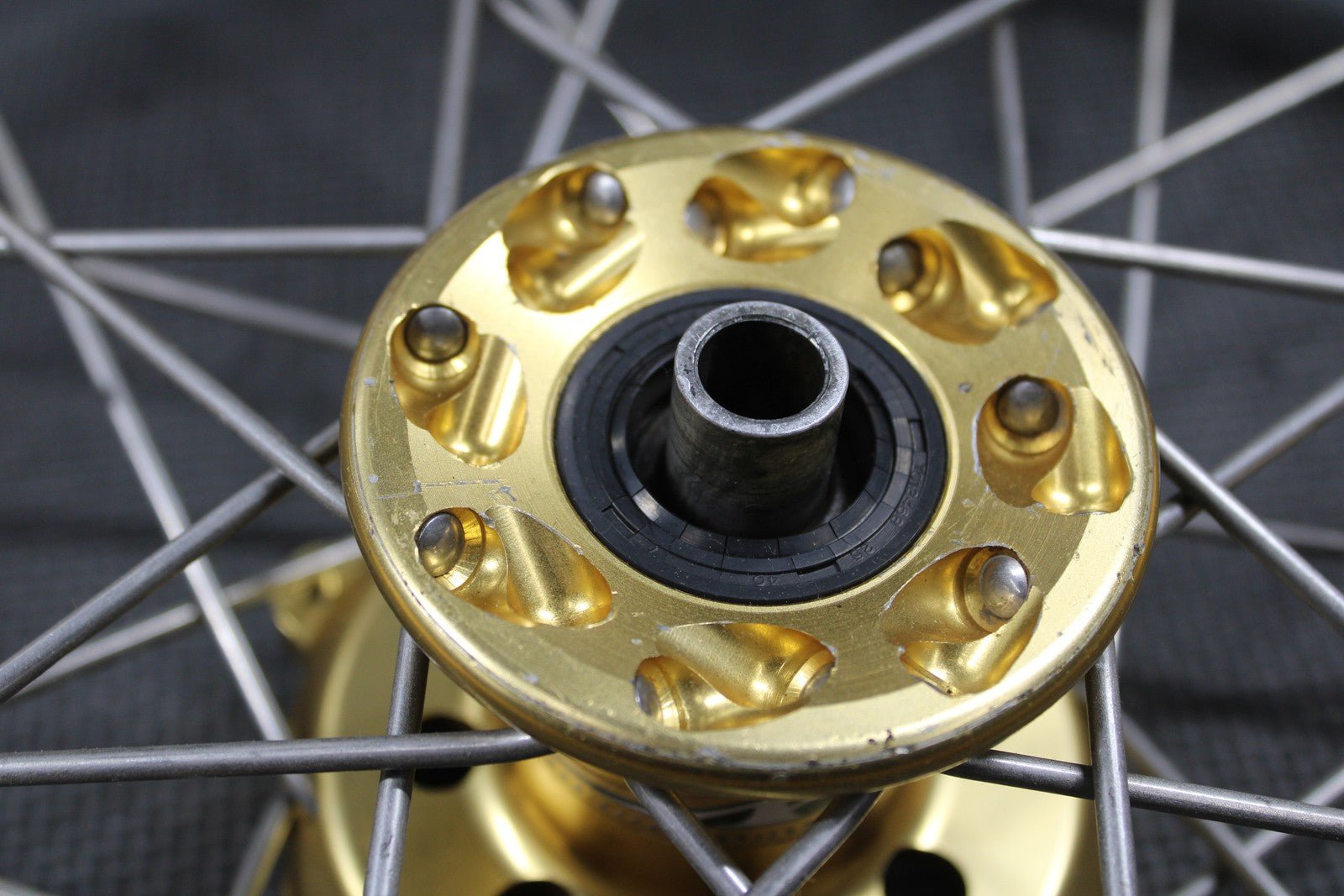 2001 YAMAHA 93 - 01 YZ80 90 - 01 RM80 17" GOLD EXCEL FRONT WHEEL RIM W/ TALON HUB - hggarage