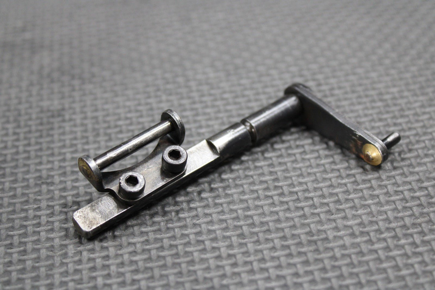 1996 95 - 97 KAWASAKI KX125 OEM POWERVALVE LINKAGE GOVERNOR SHAFT LEVER ACTUATOR - hggarage