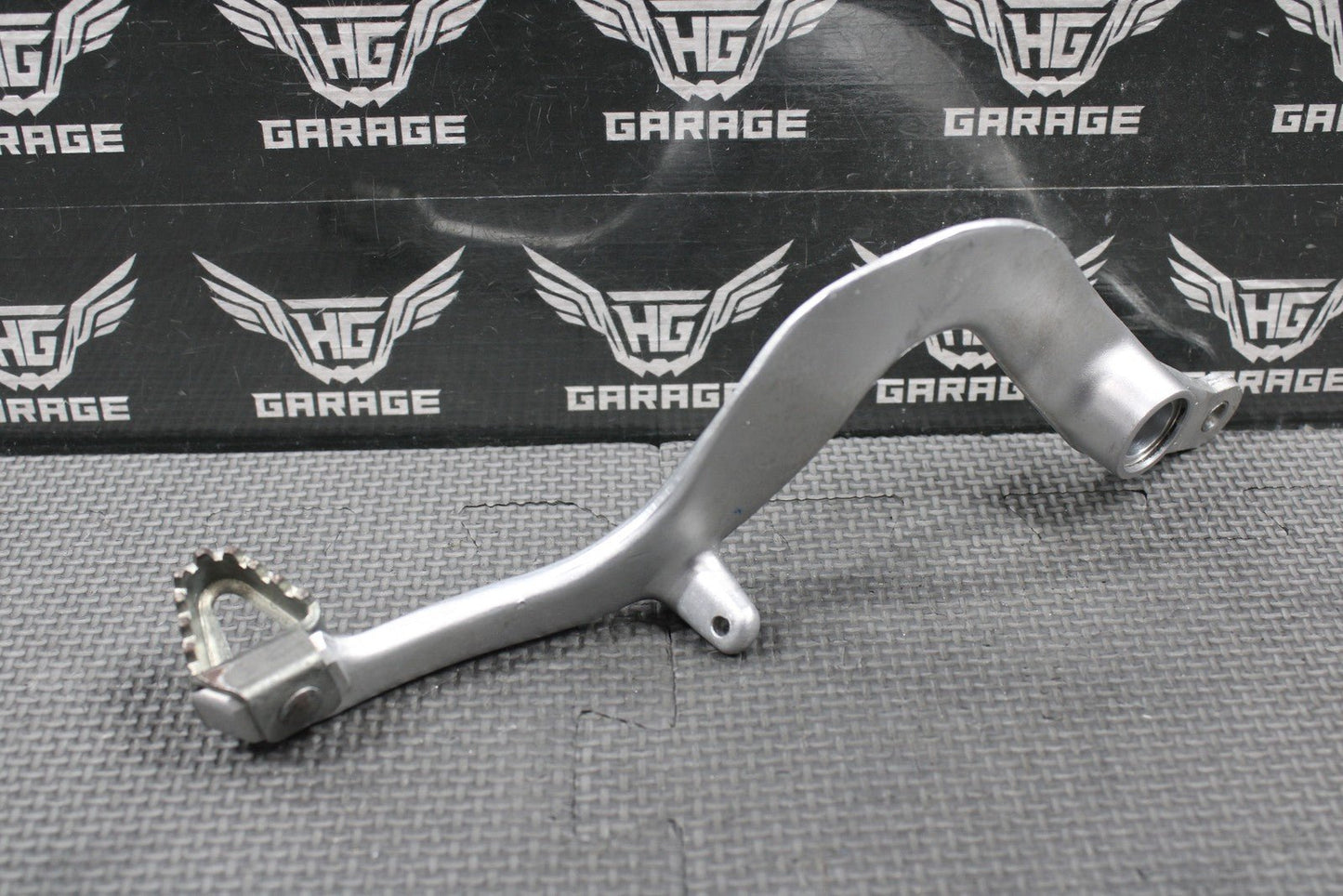 2001 HONDA 90 - 01 CR500R OEM RIGHT REAR BRAKE FOOT PEDAL LEVER 46510 - ML3 - 910 - hggarage