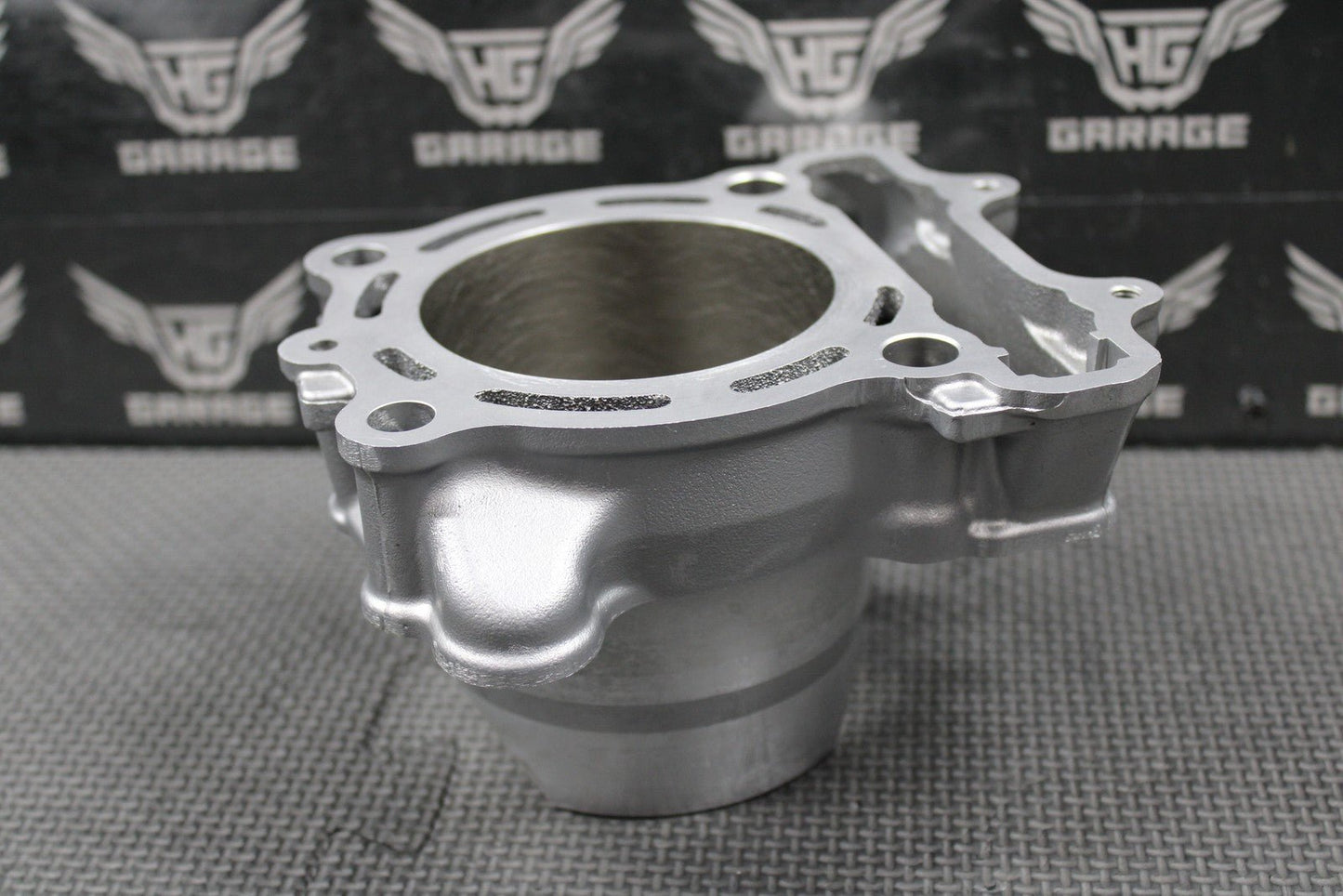 2020 SUZUKI 19 - 24 RMZ250 OEM CYLINDER BORE JUG TOP END 11211 - 46K00 - 0F0 NICE! - hggarage