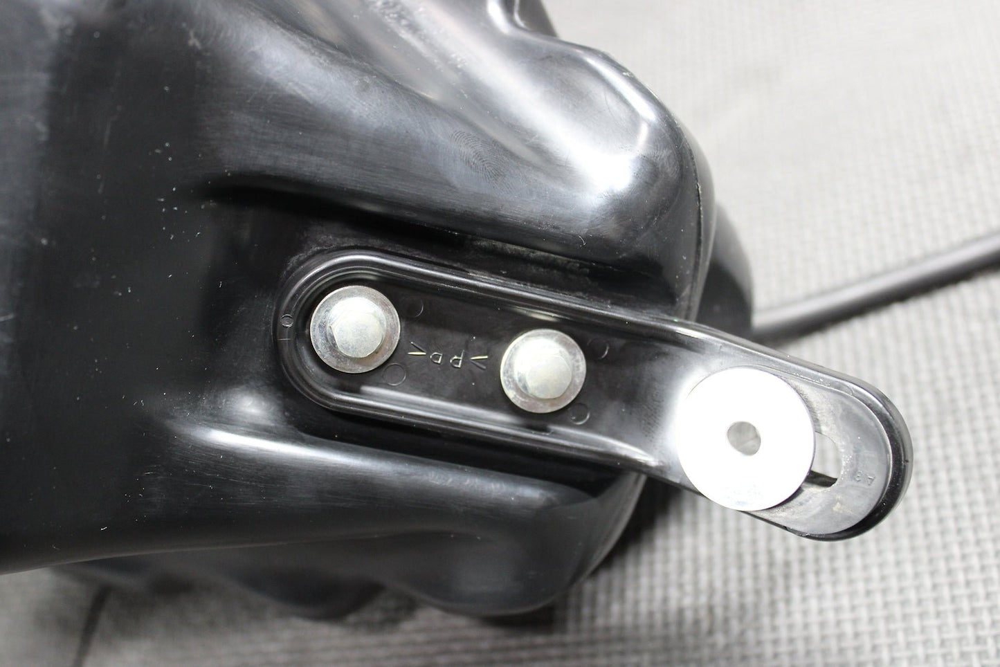 2003 Honda CRF450R OEM Gas Fuel Tank Cell Petrol Reservoir 17510 - Meb - 670 - hggarage