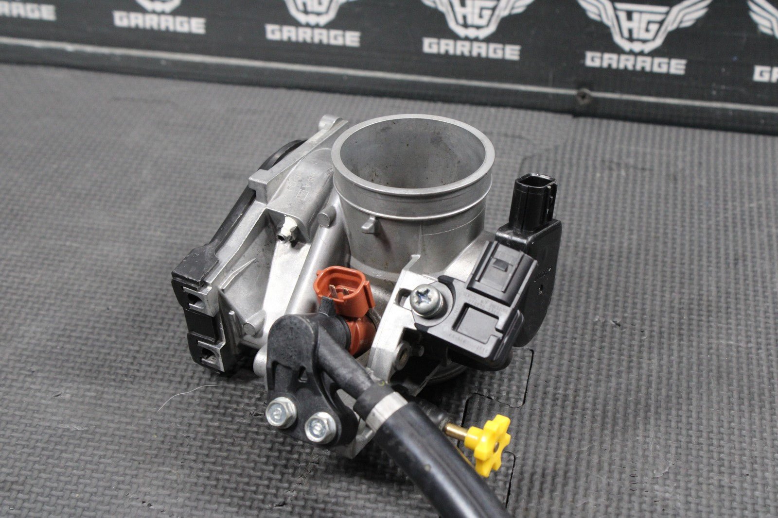 2023 HONDA CRF250R OEM KEIHIN MAIN FUEL INJECTOR THROTTLE BODY 16400 - K95 - AA1 - hggarage